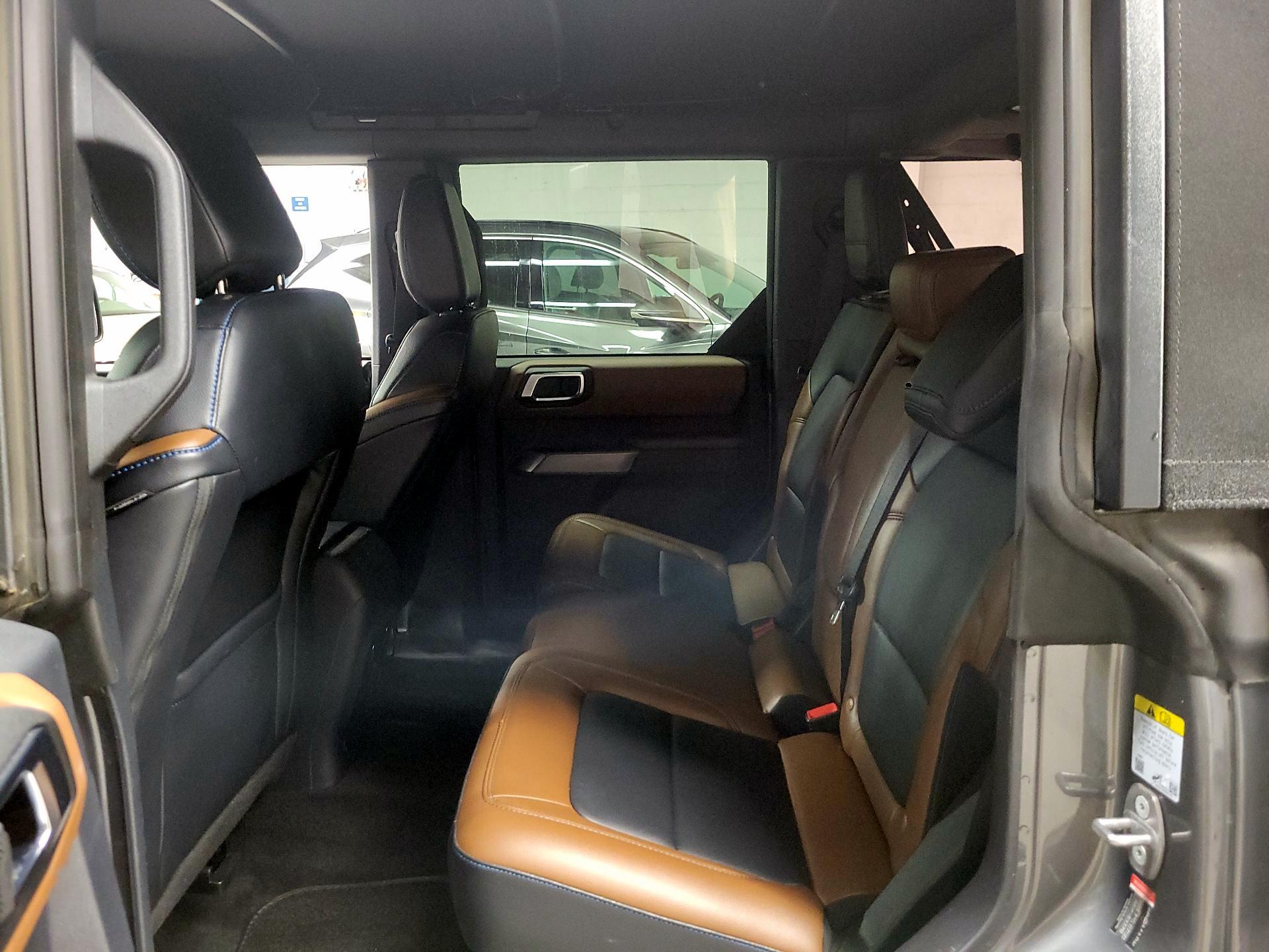 Thumbnail: 2022 Ford Bronco - 17