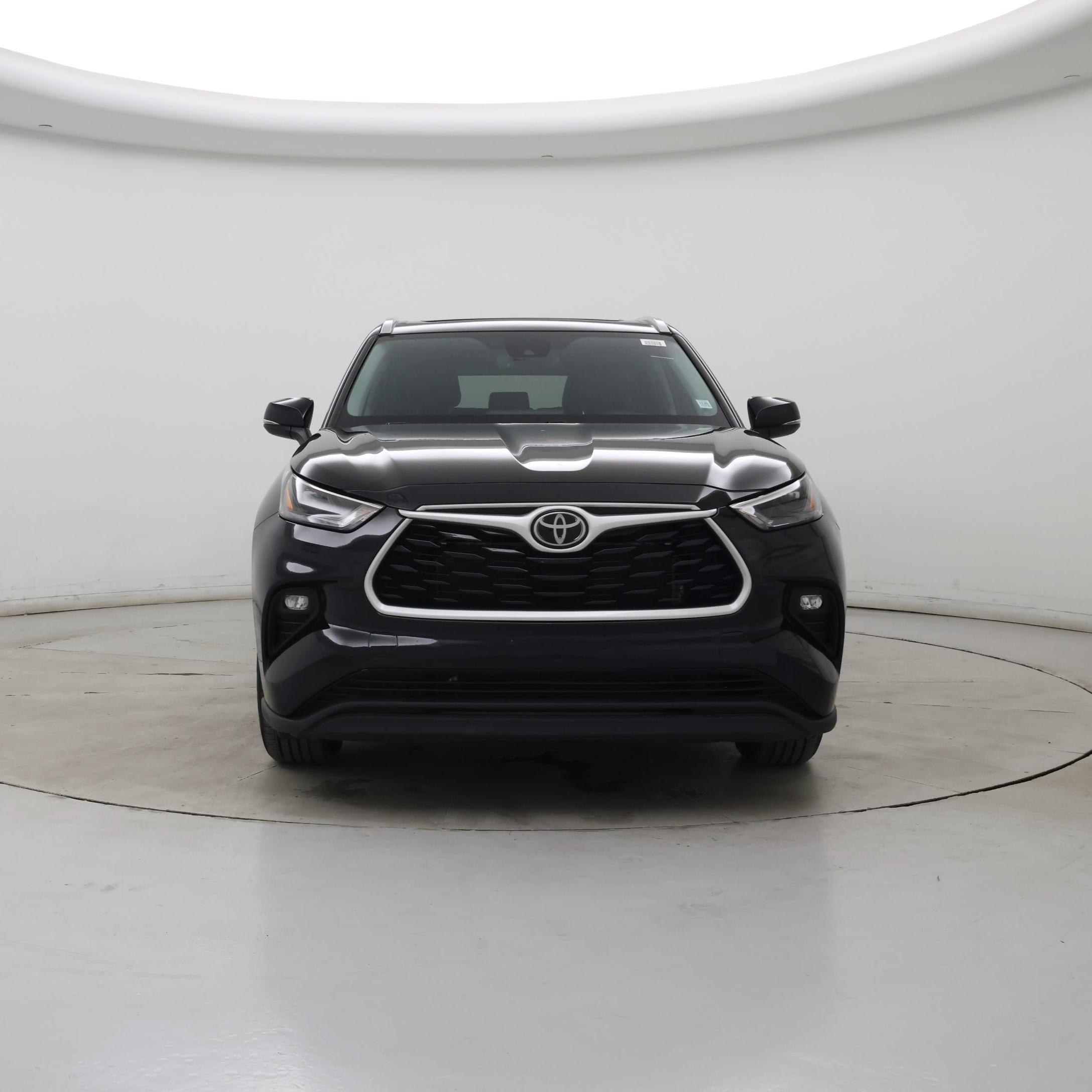 Thumbnail: 2023 Toyota Highlander - 5