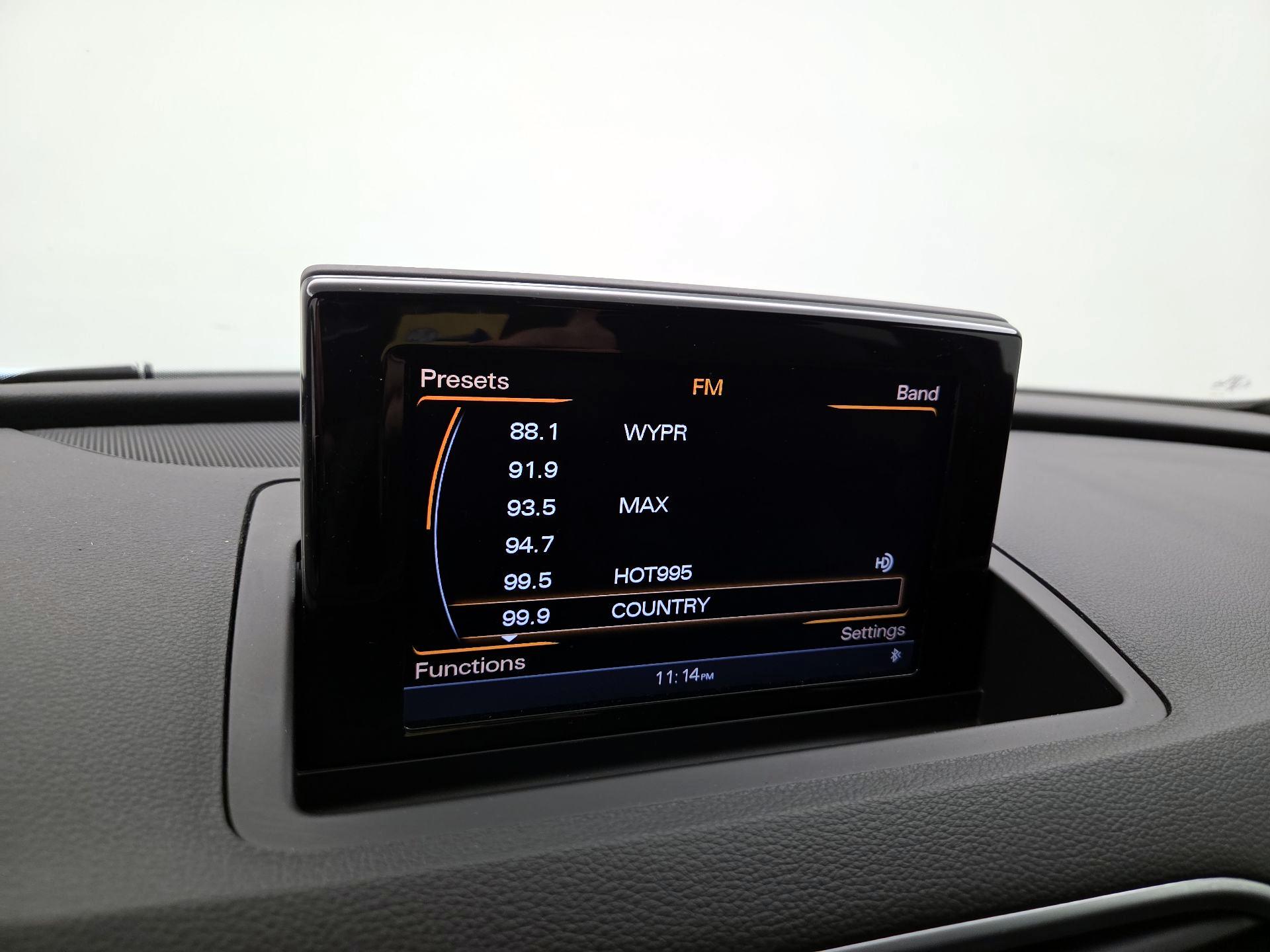 Thumbnail: 2016 Audi Q3 - 16