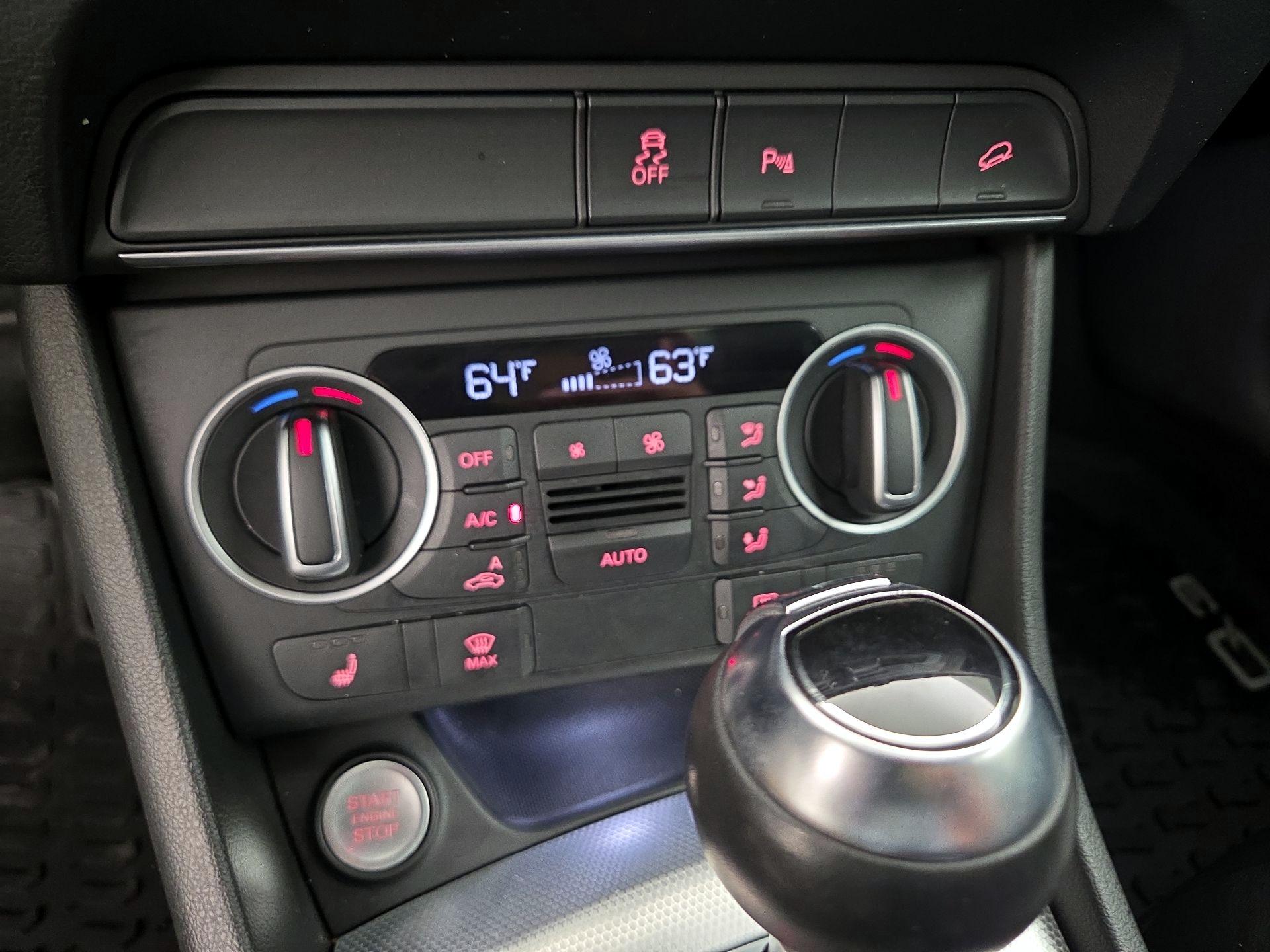 Thumbnail: 2016 Audi Q3 - 17