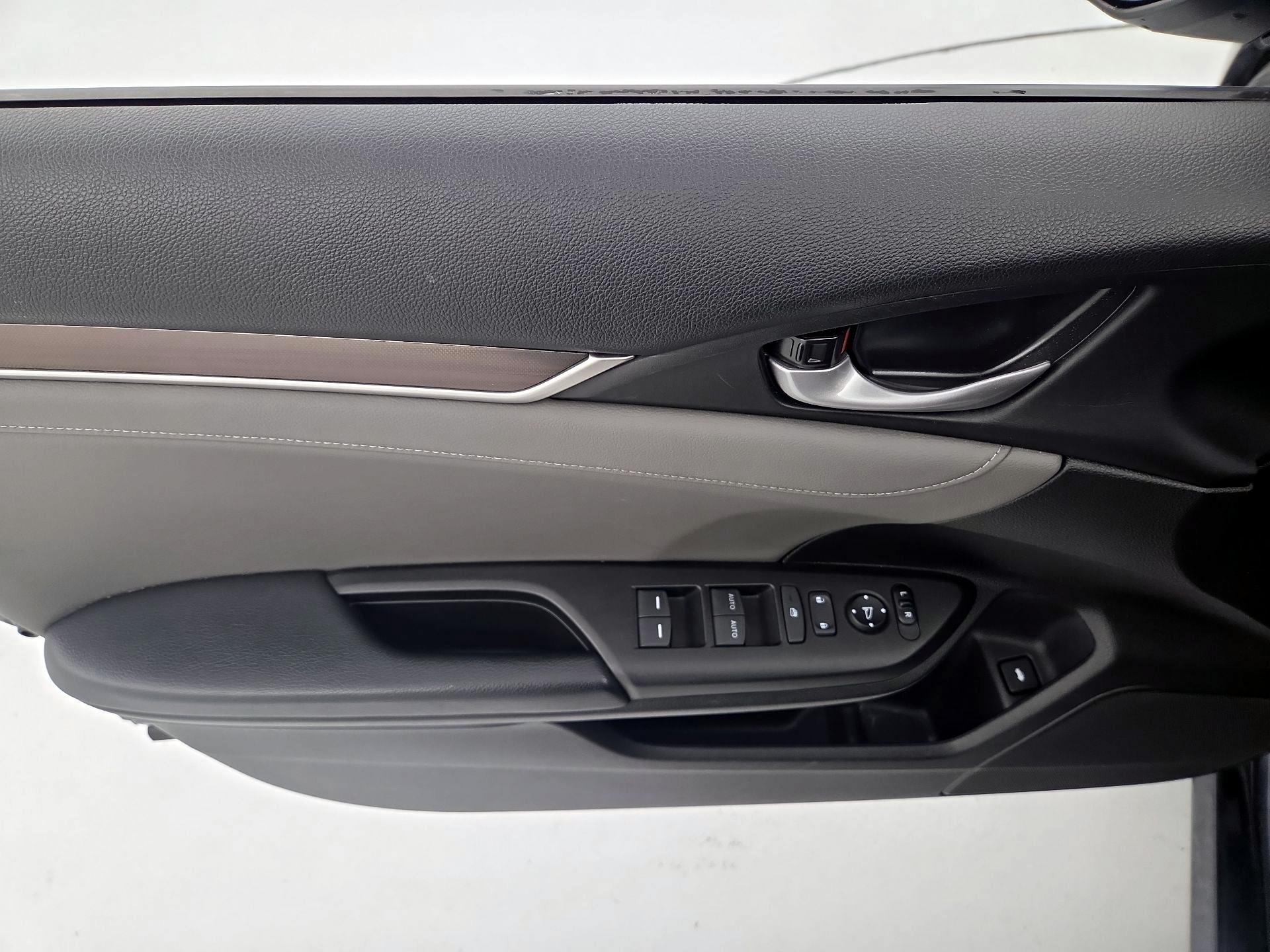 Thumbnail: 2021 Honda Civic - 12