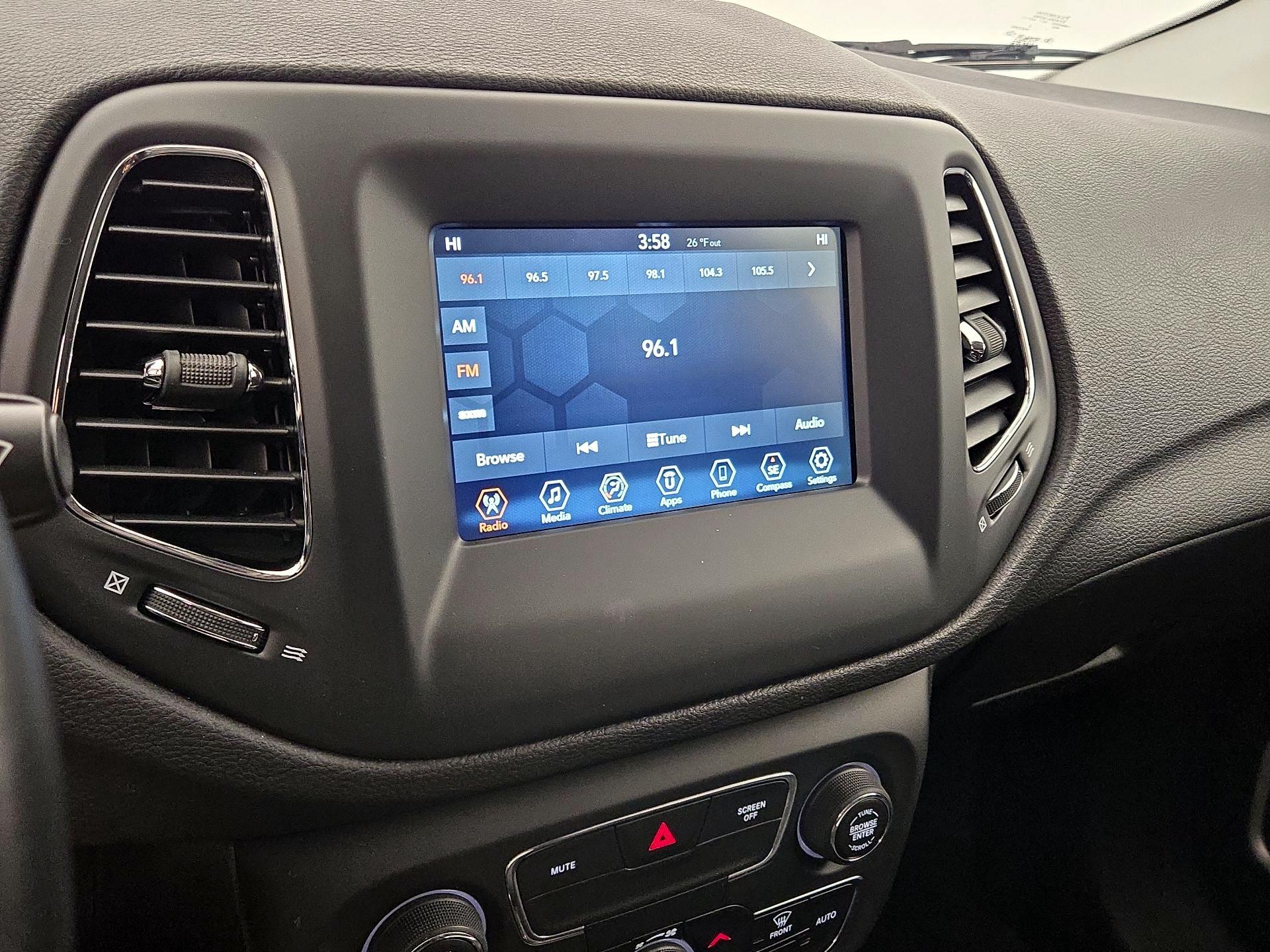 Thumbnail: 2019 Jeep Compass - 14