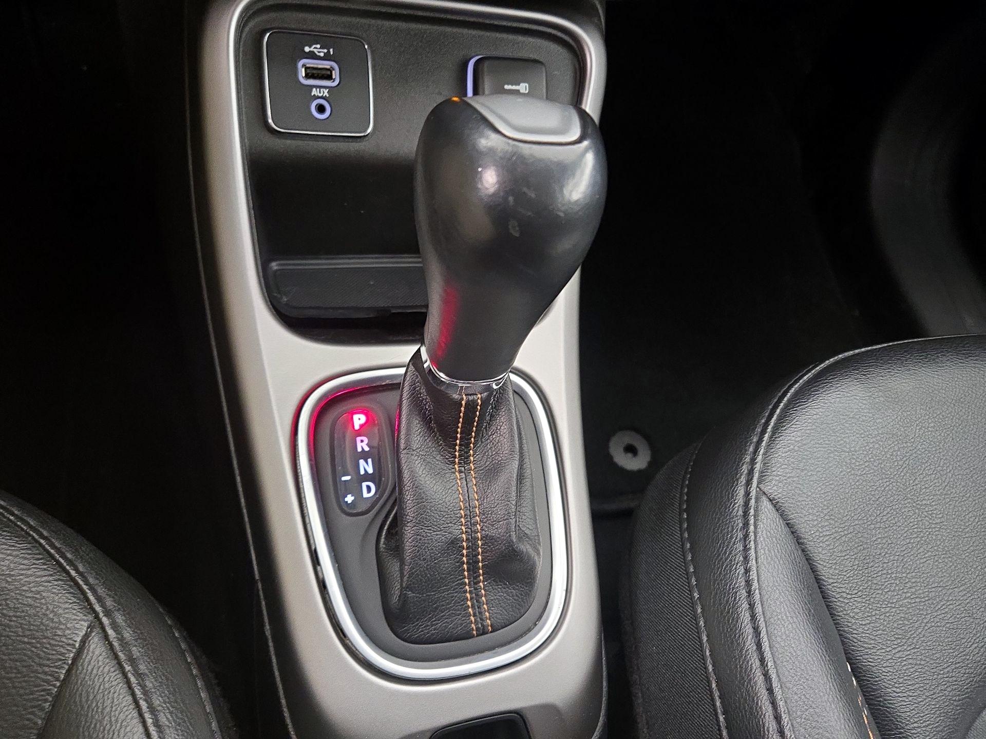 Thumbnail: 2019 Jeep Compass - 16