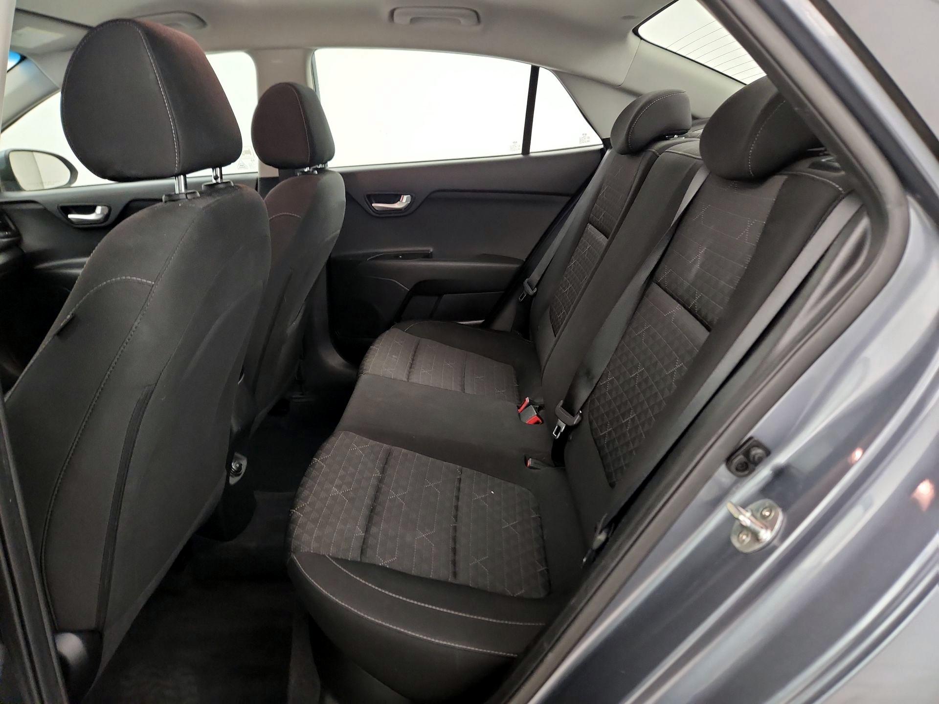 Thumbnail: 2020 Kia Rio - 19