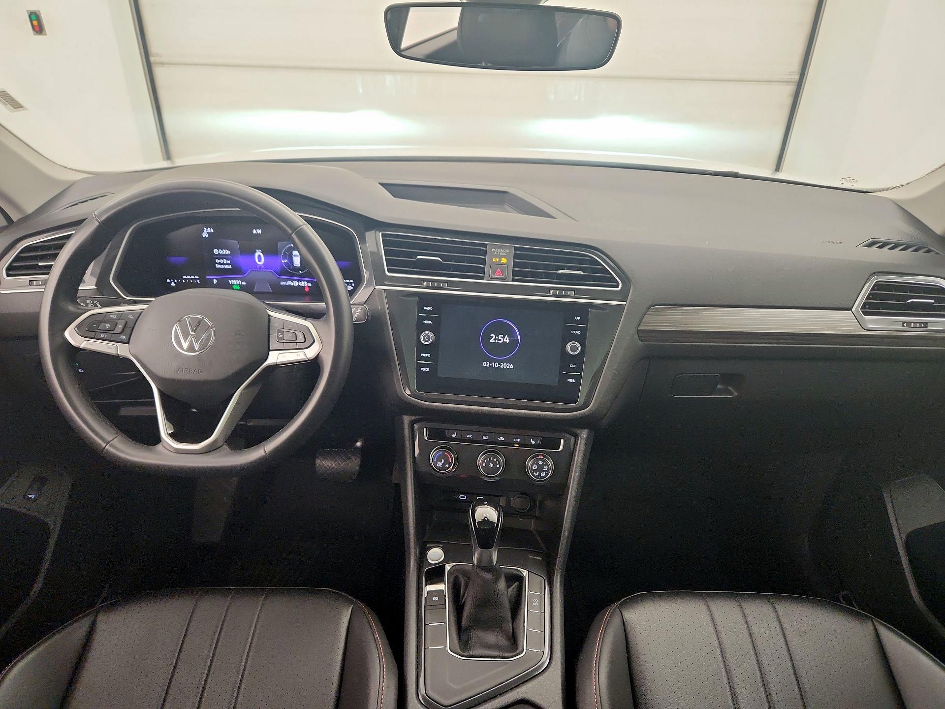 Thumbnail: 2024 Volkswagen Tiguan - 9