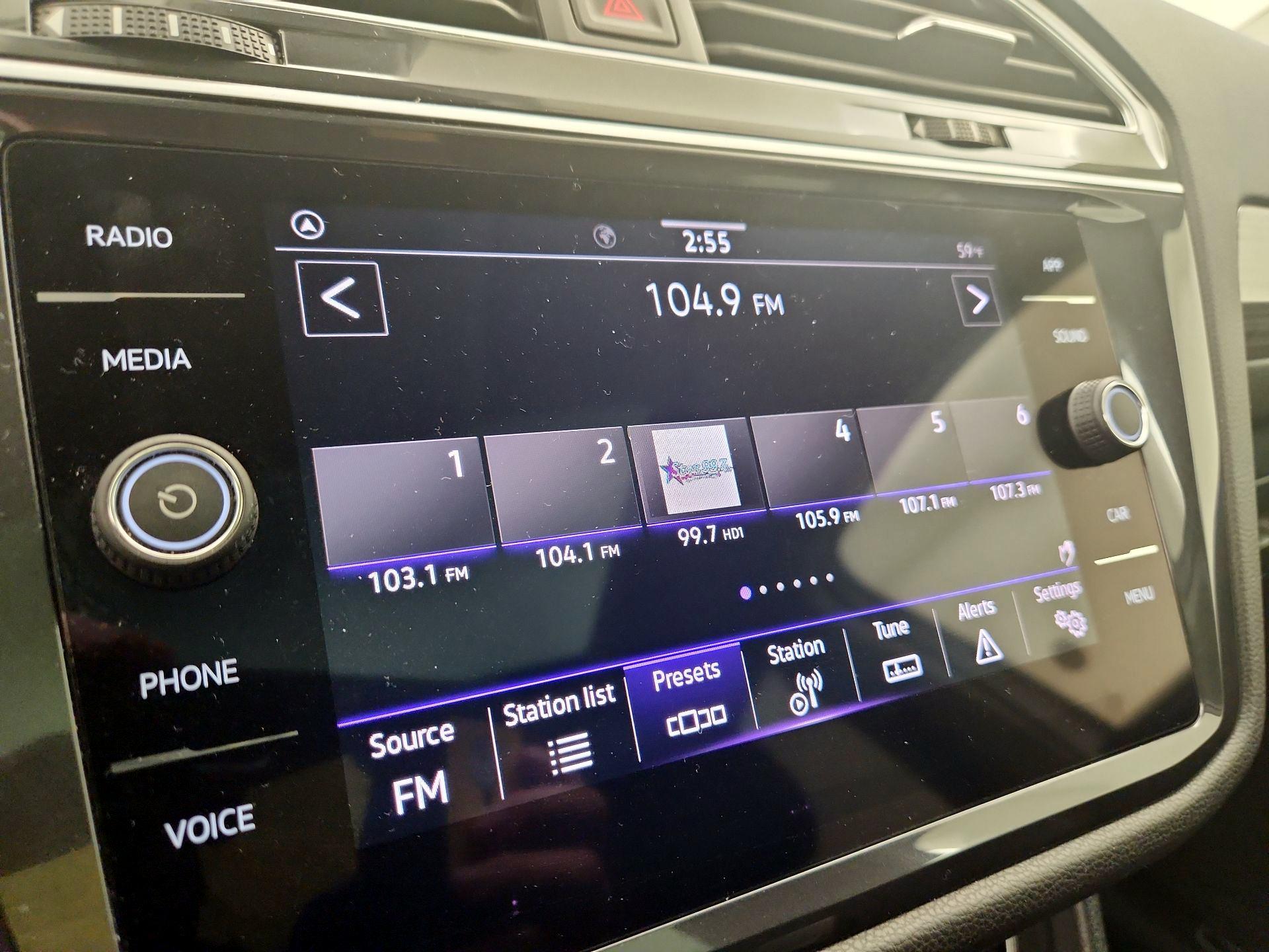 Thumbnail: 2024 Volkswagen Tiguan - 15