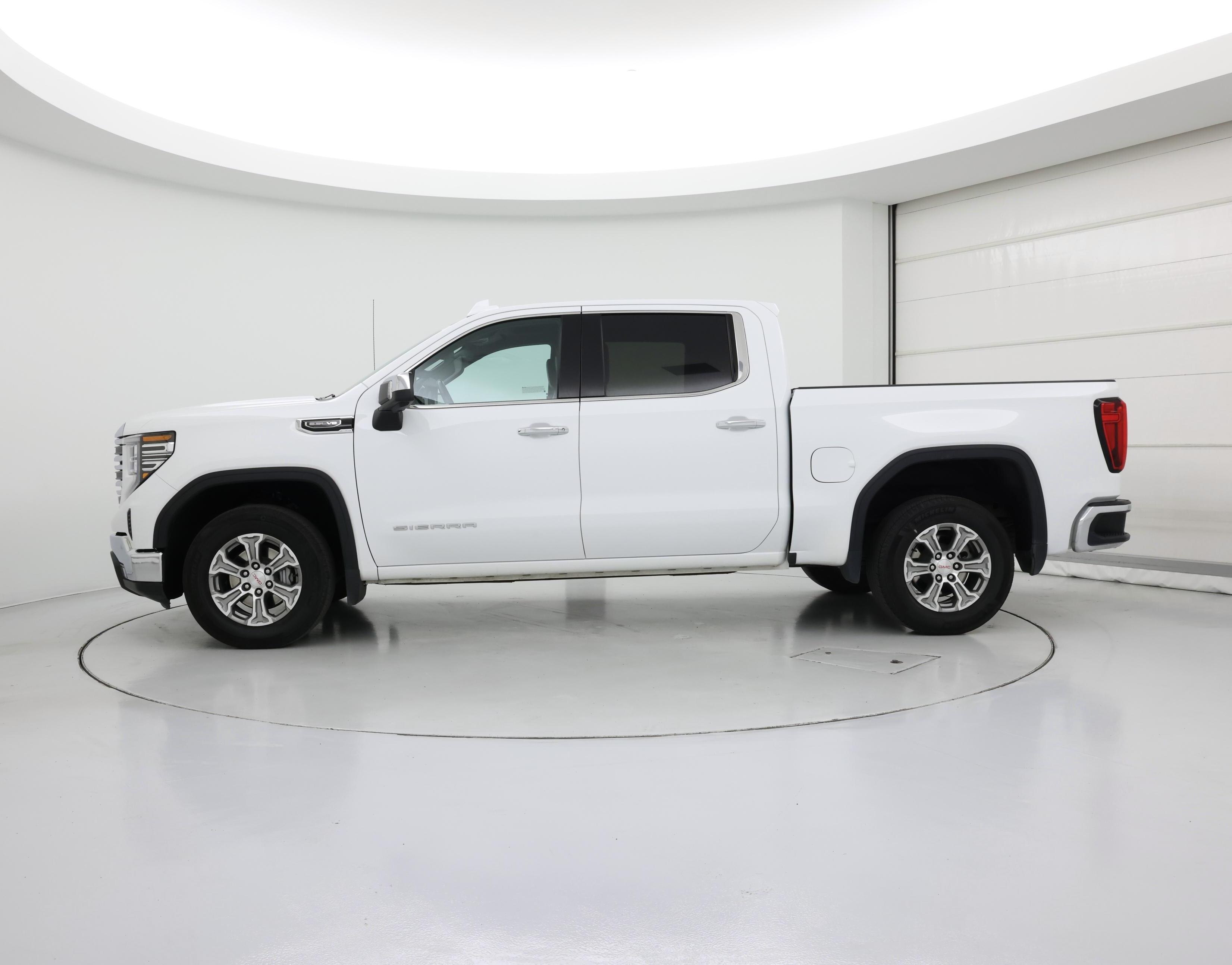 Thumbnail: 2024 GMC Sierra 1500 - 3