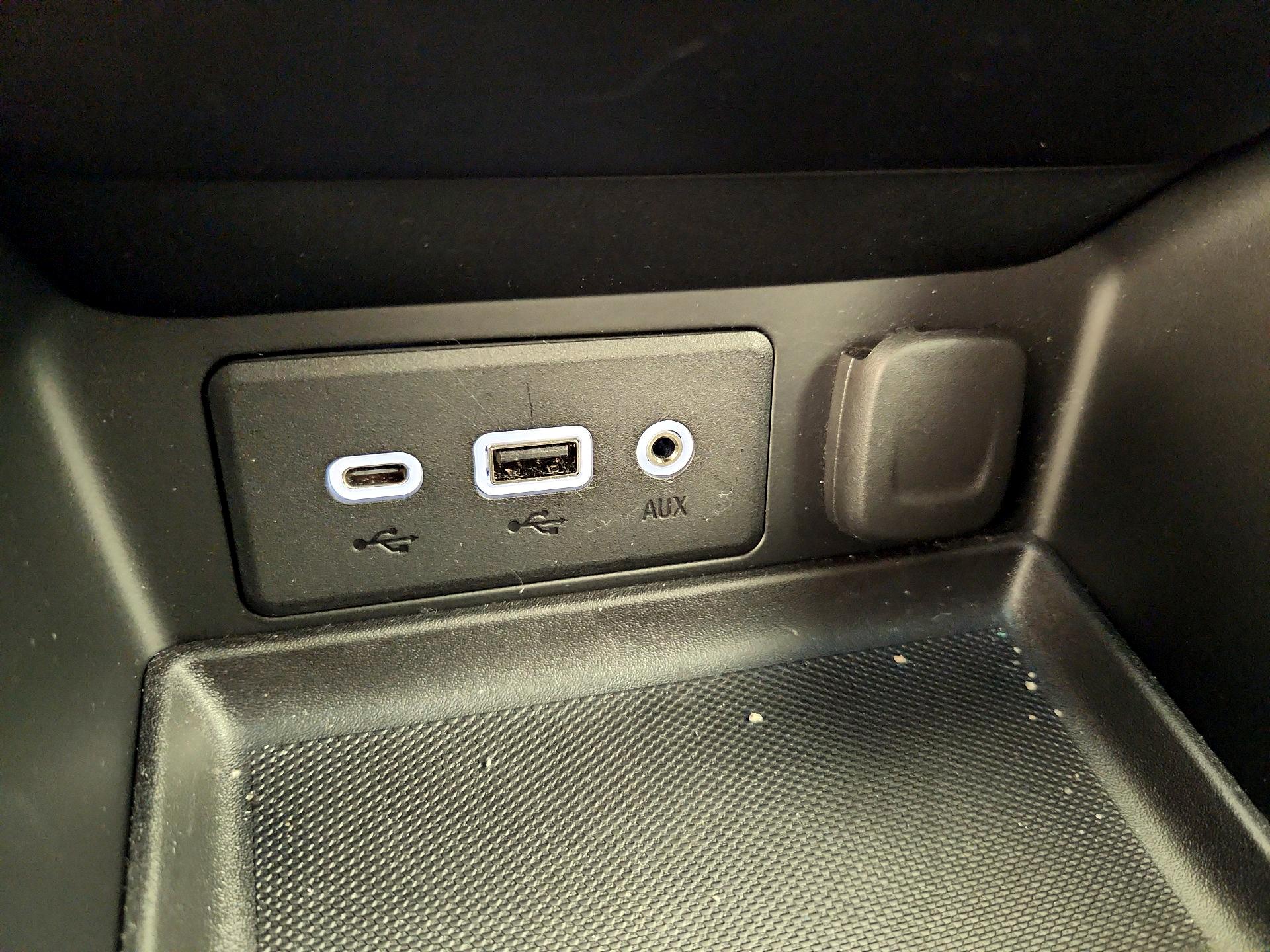 Thumbnail: 2022 GMC Terrain - 18