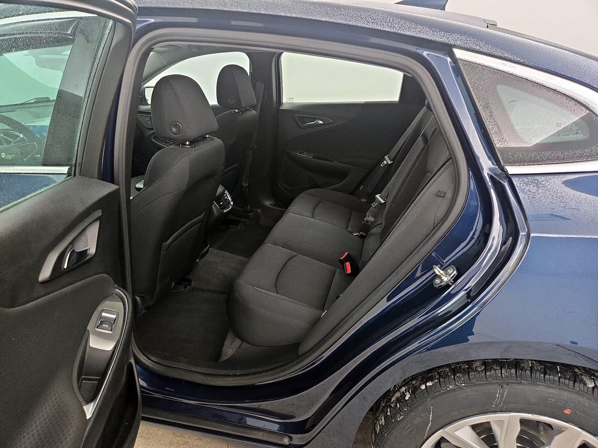 Thumbnail: 2020 Chevrolet Malibu - 20