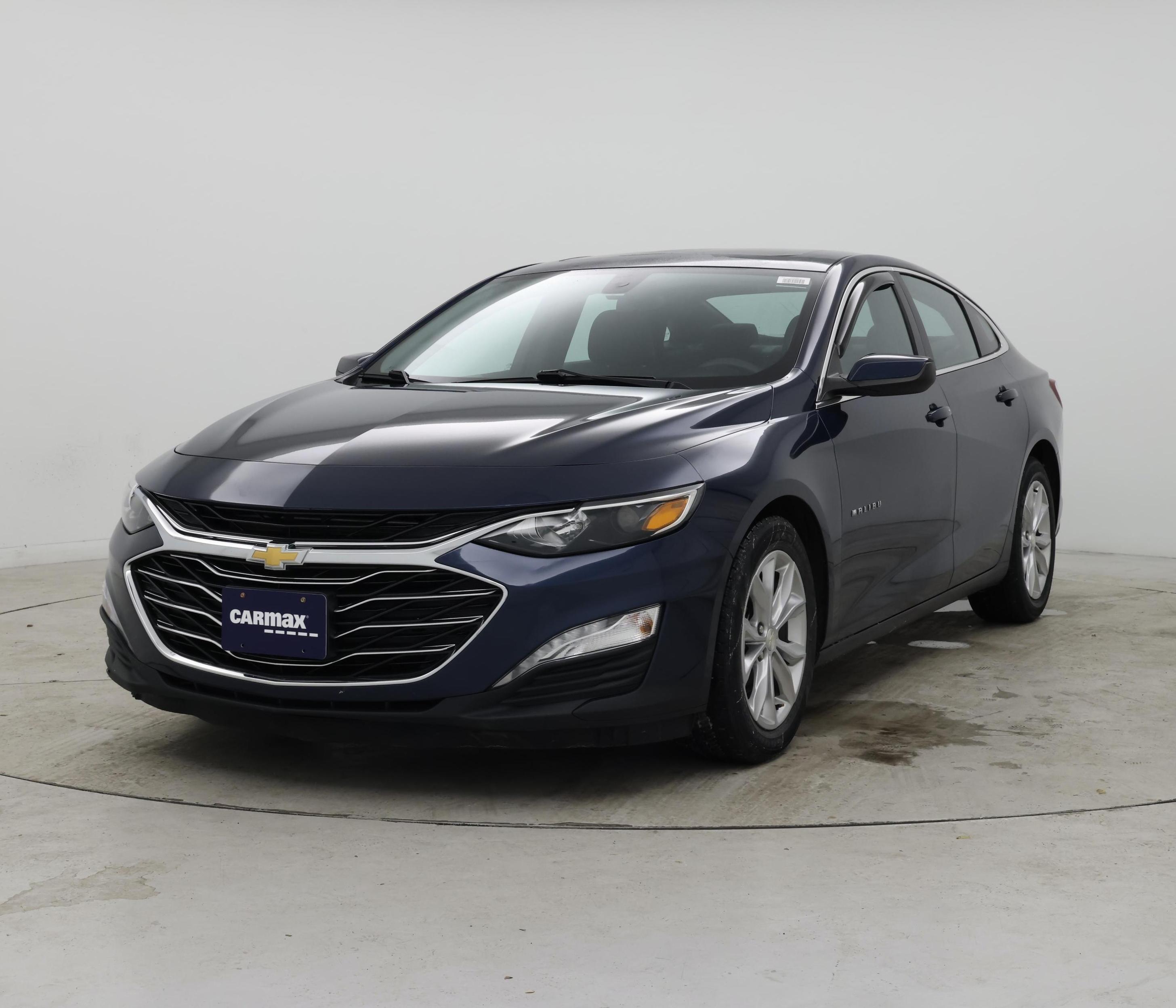 Thumbnail: 2020 Chevrolet Malibu - 4