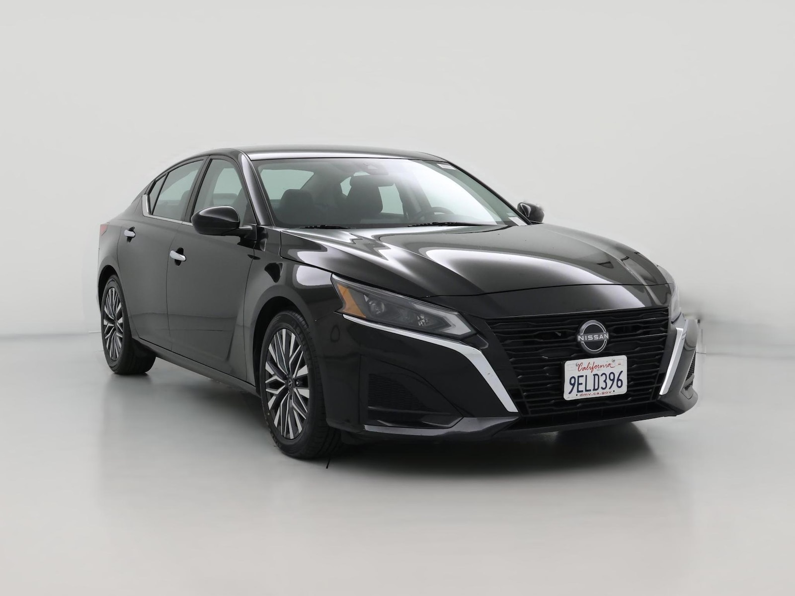 2023 Nissan Altima SV