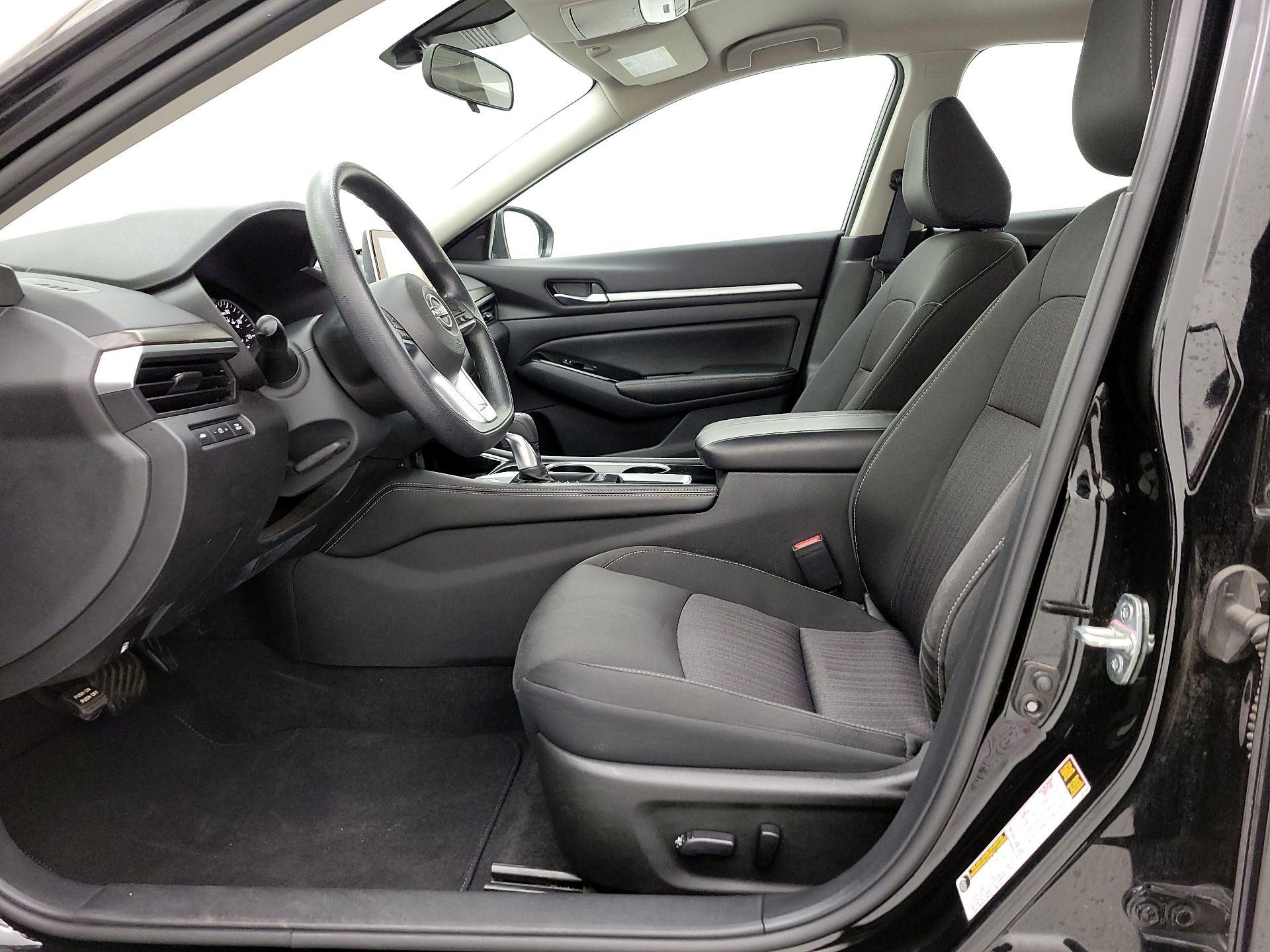 Thumbnail: 2023 Nissan Altima - 11