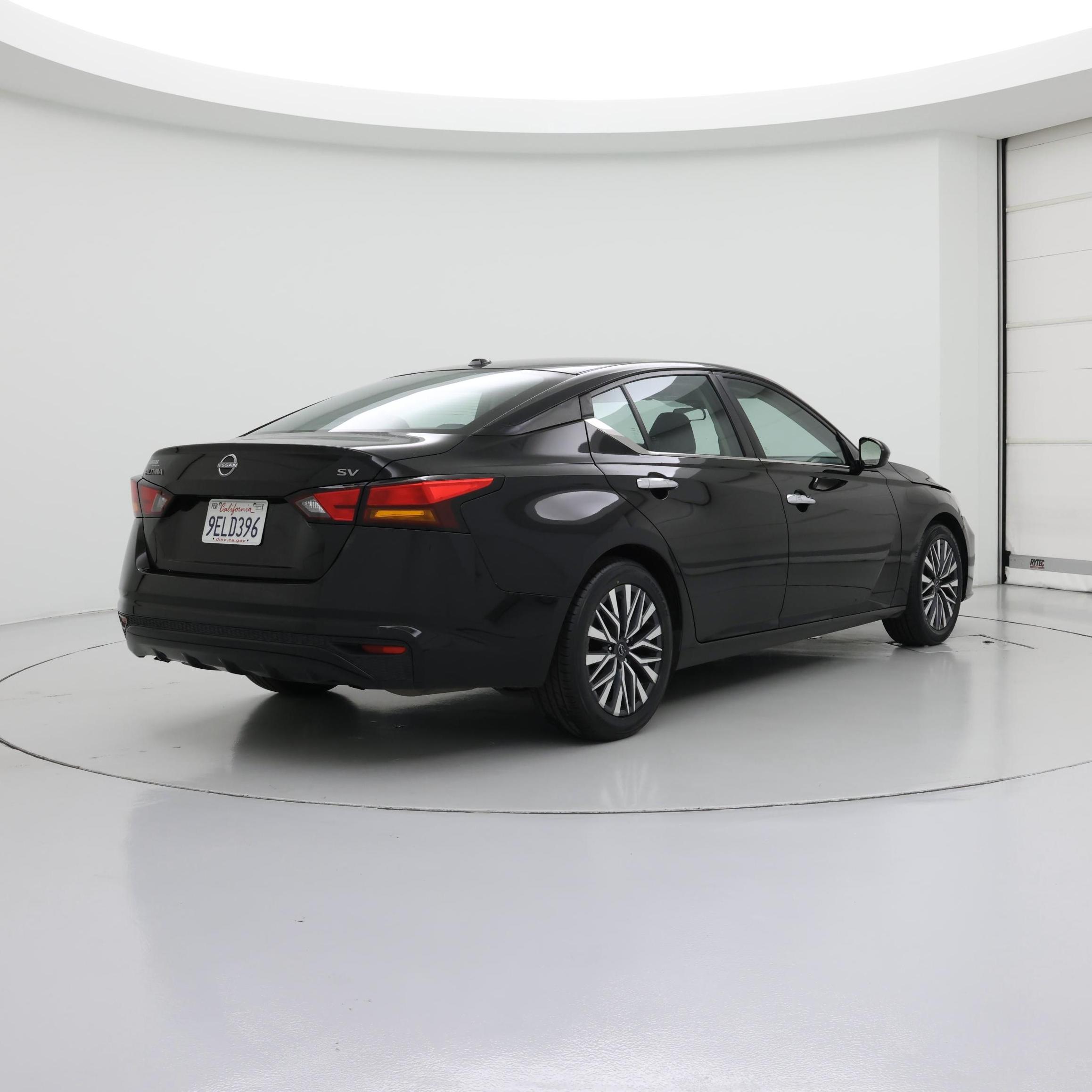 Thumbnail: 2023 Nissan Altima - 8