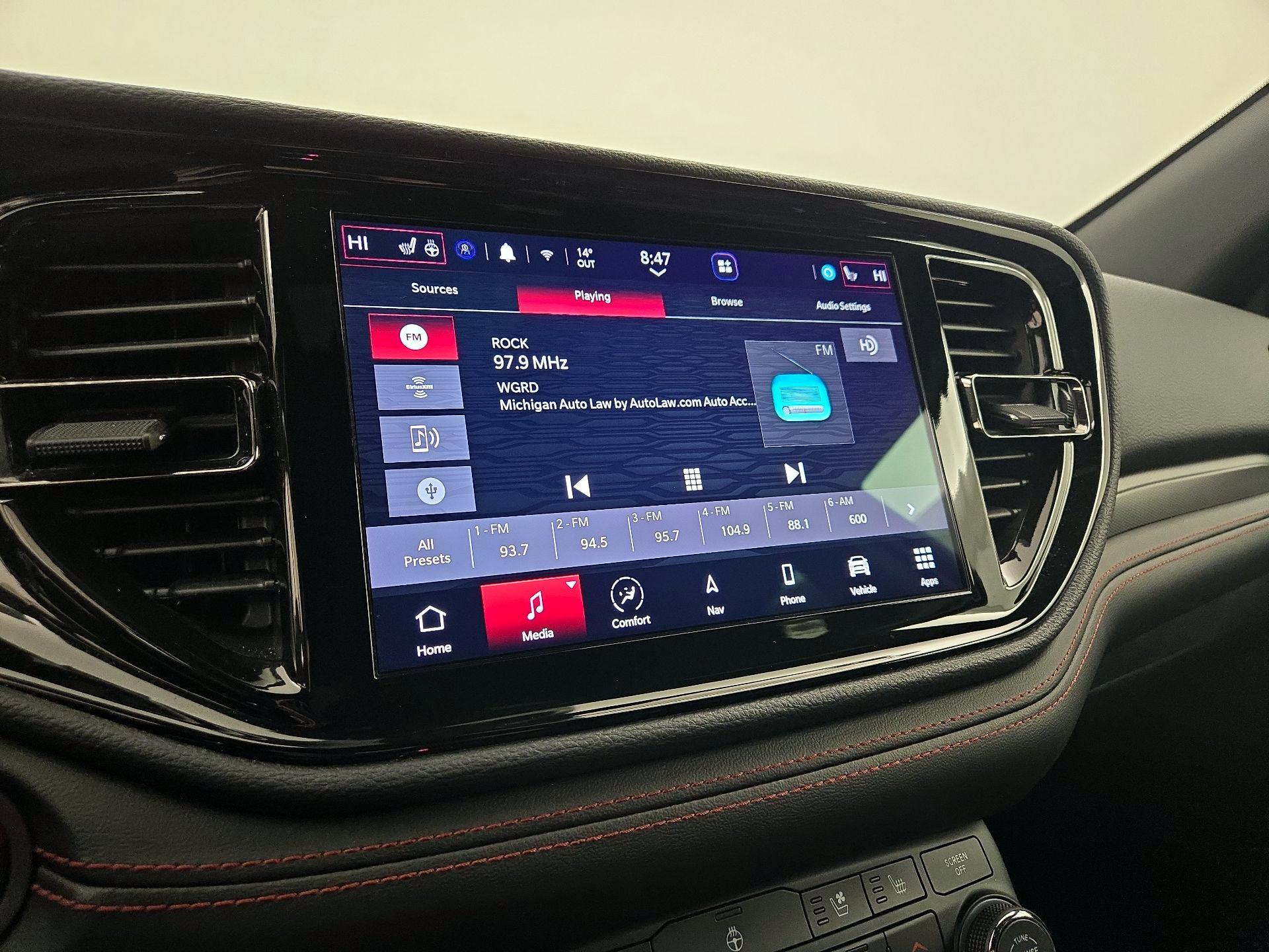 Thumbnail: 2023 Dodge Durango - 16