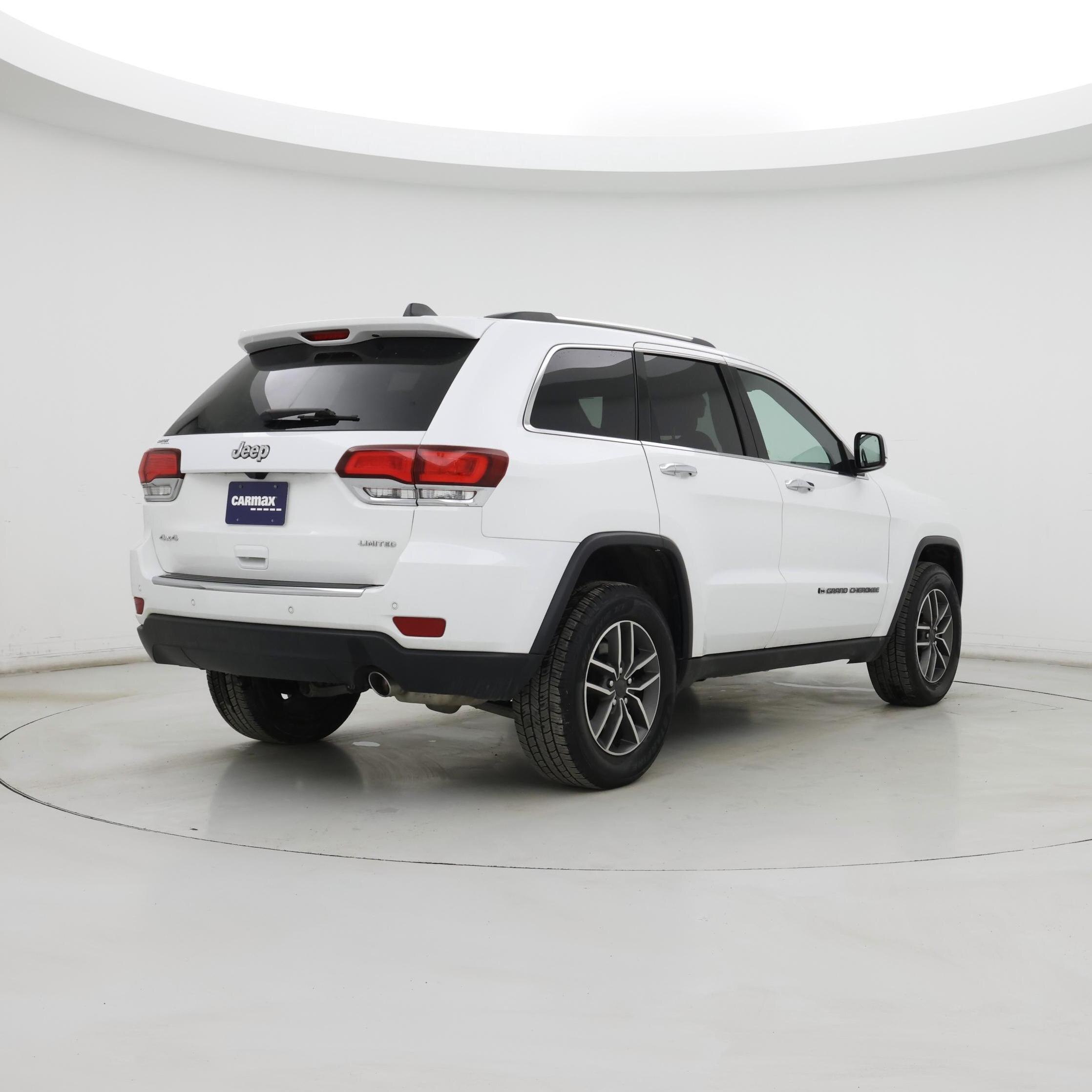 Thumbnail: 2022 Jeep Grand Cherokee - 8