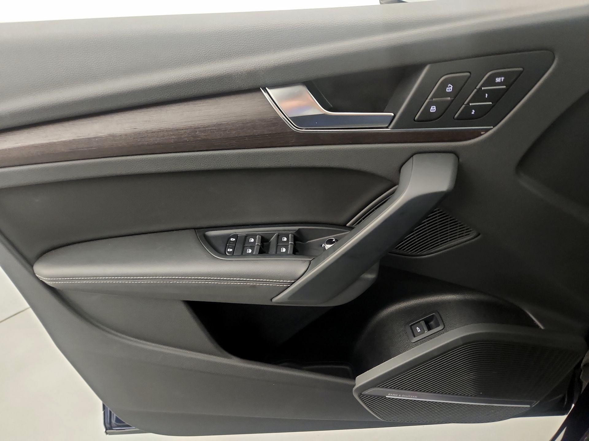 Thumbnail: 2024 Audi Q5 - 12