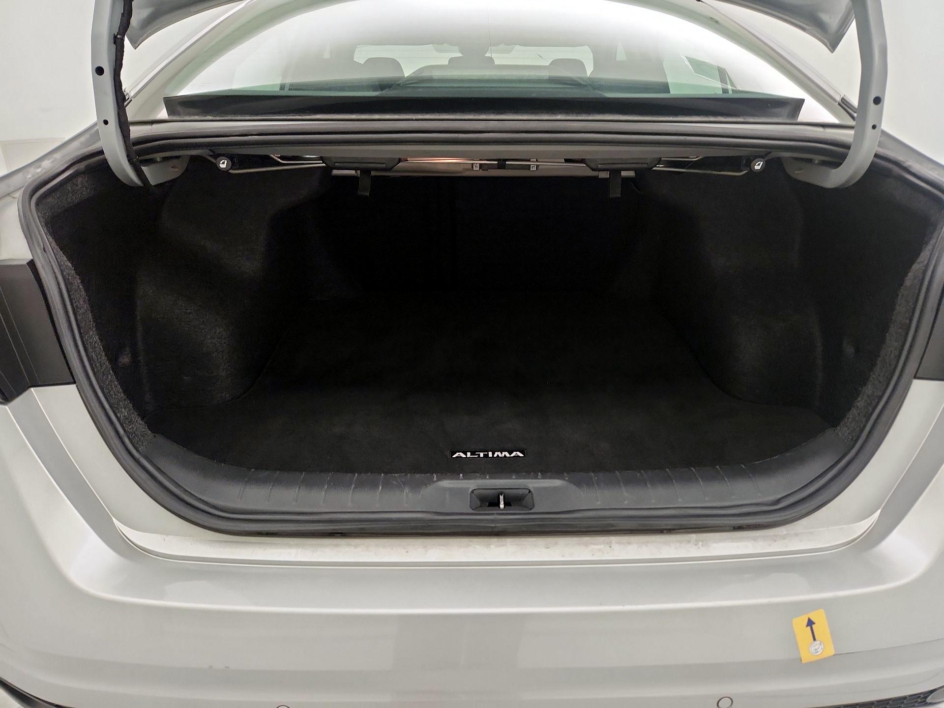 Thumbnail: 2024 Nissan Altima - 20