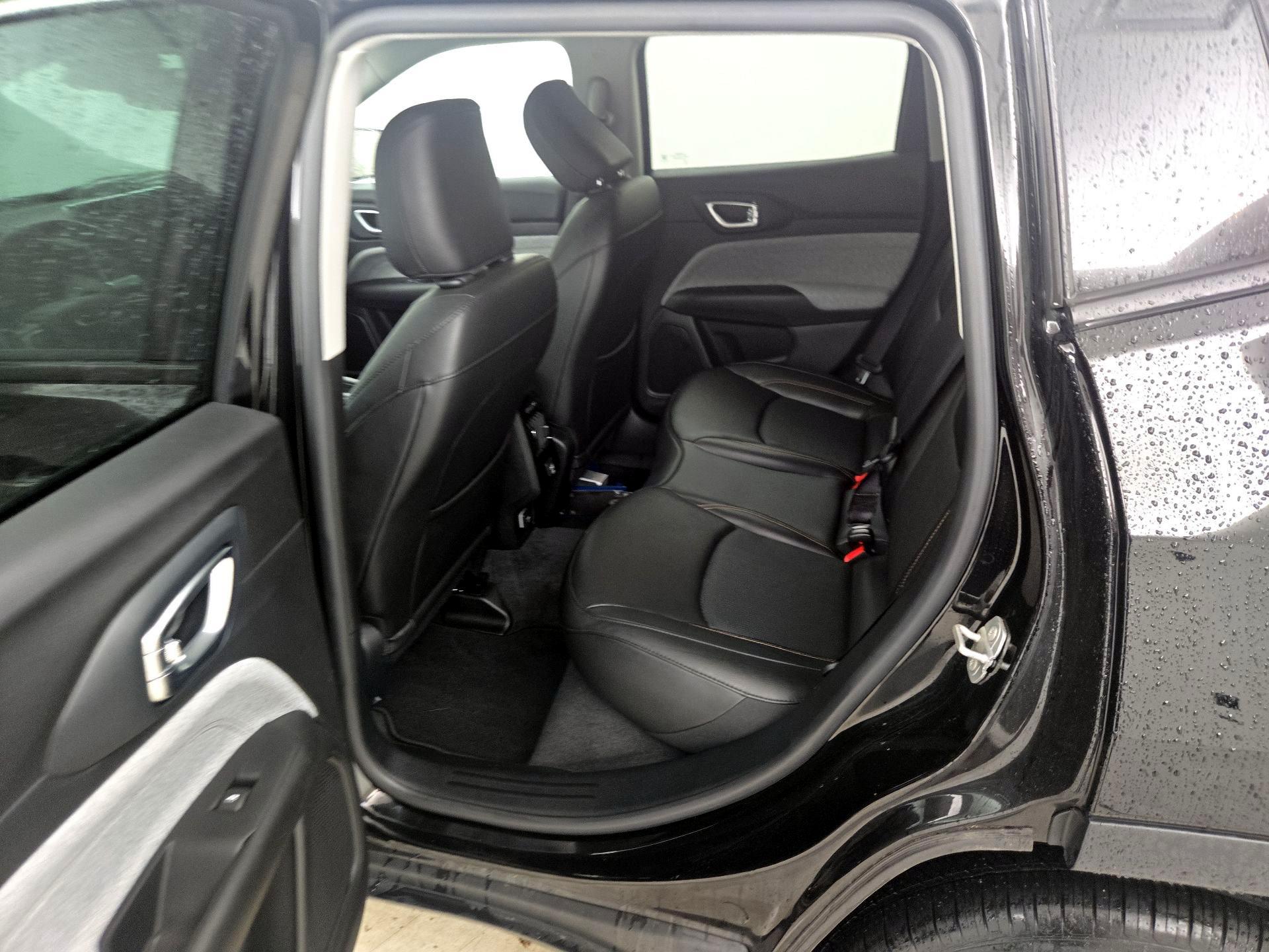 Thumbnail: 2022 Jeep Compass - 19