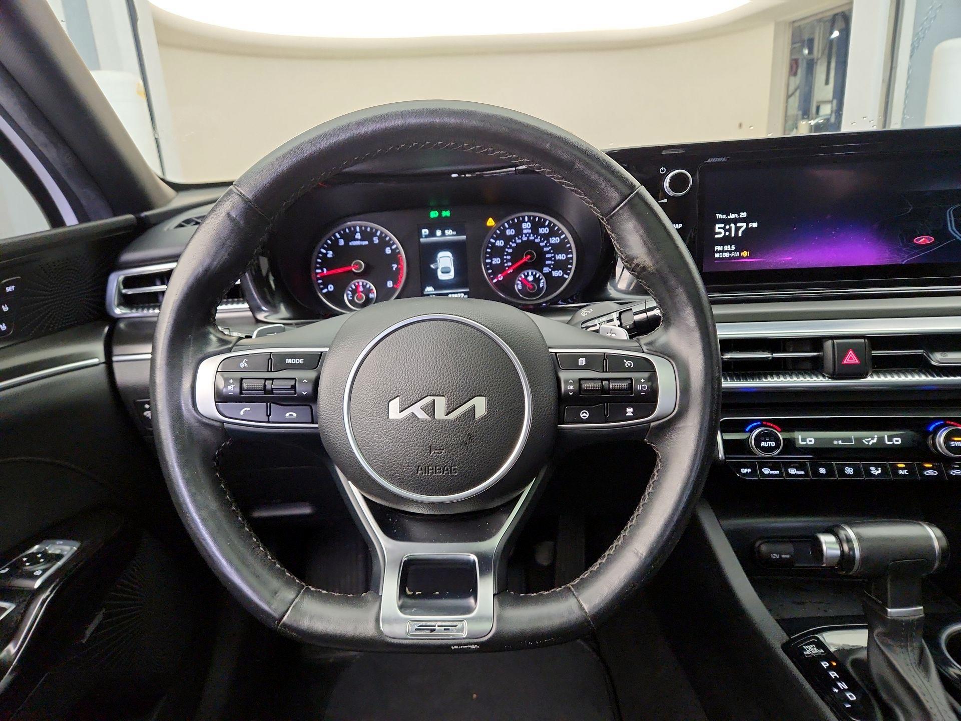 Thumbnail: 2023 Kia K5 - 10