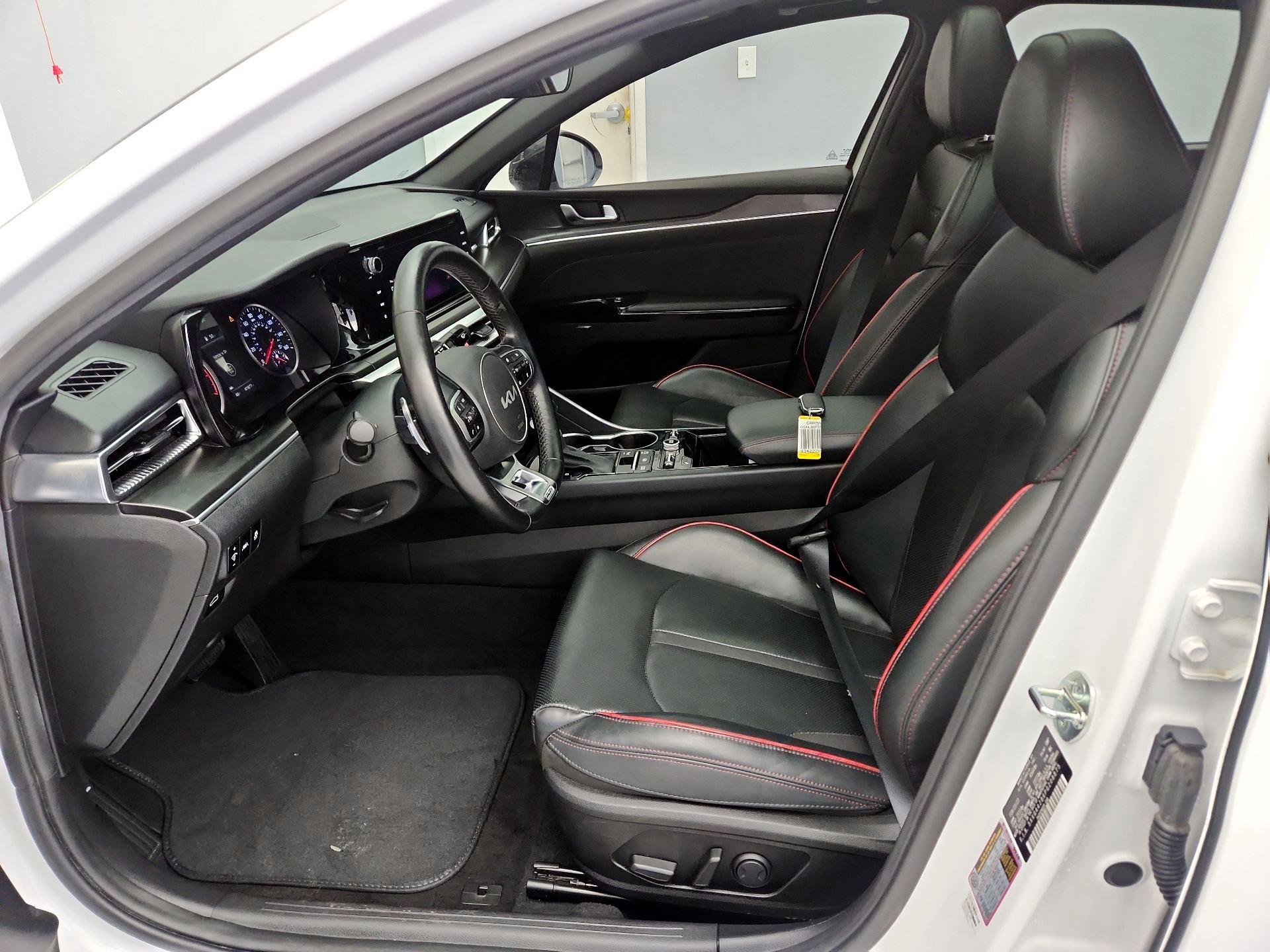 Thumbnail: 2023 Kia K5 - 11