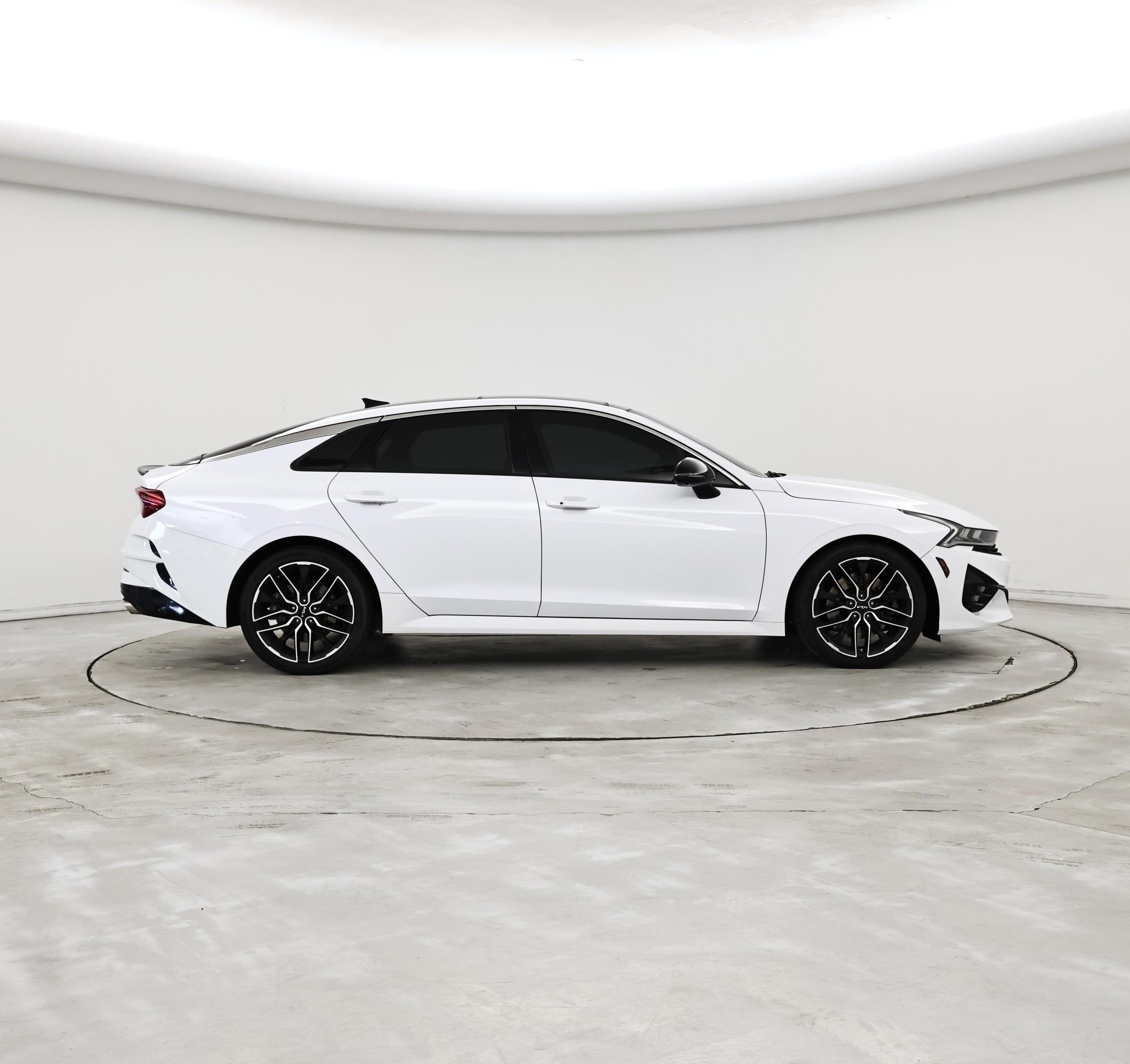 Thumbnail: 2023 Kia K5 - 7