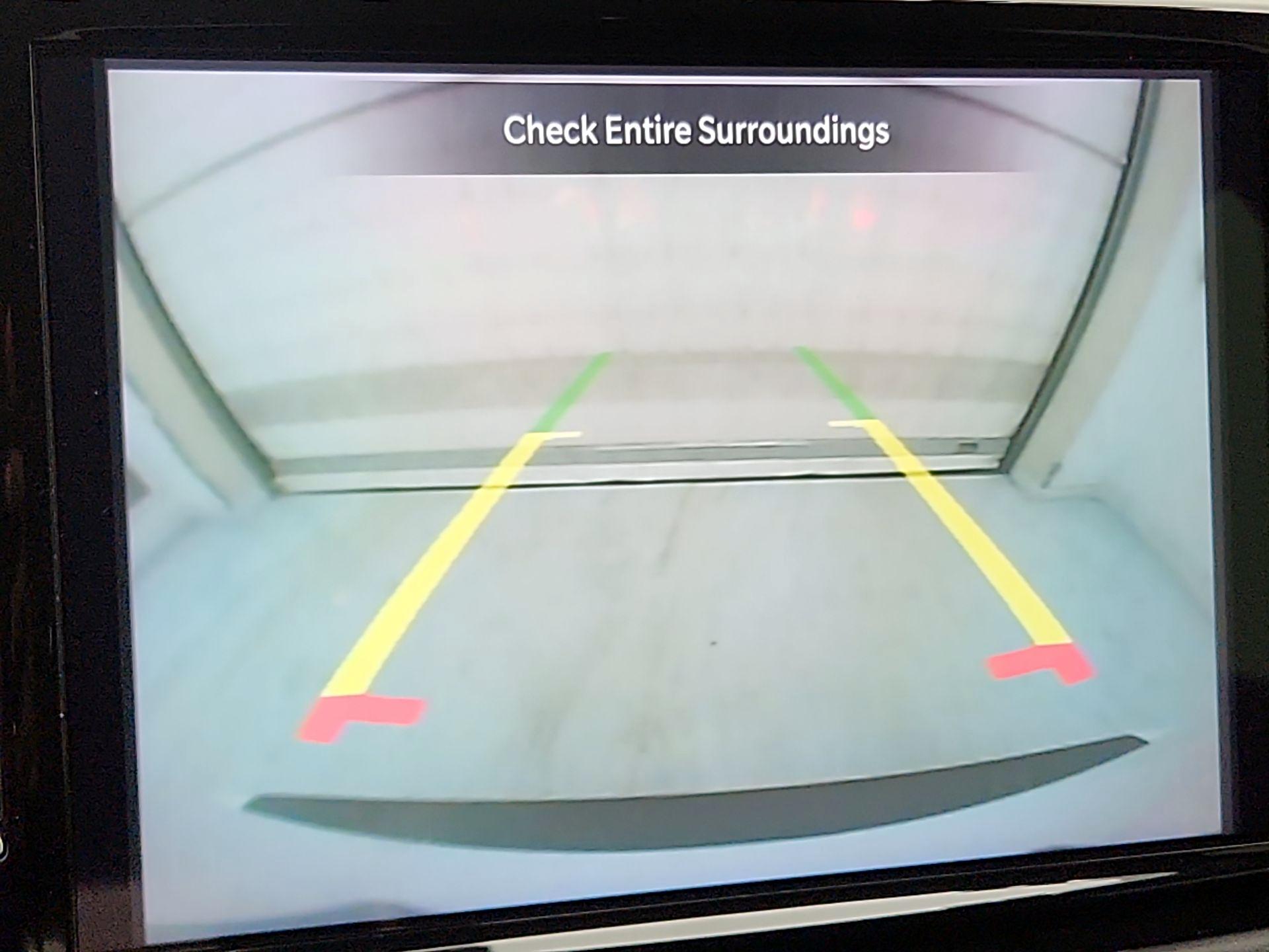 Thumbnail: 2023 Chrysler Pacifica - 14