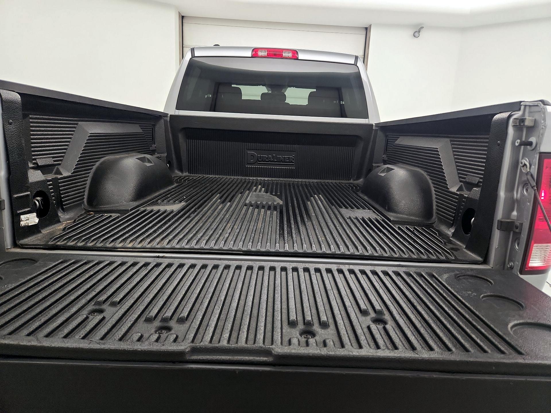 Thumbnail: 2024 RAM 1500 Classic - 20