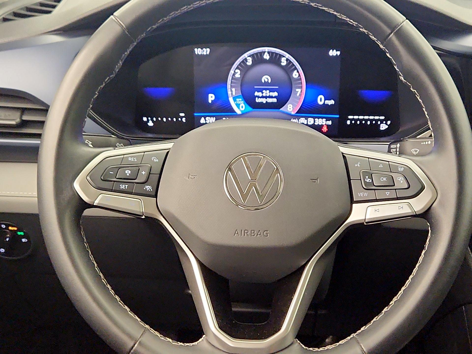 Thumbnail: 2024 Volkswagen Taos - 10