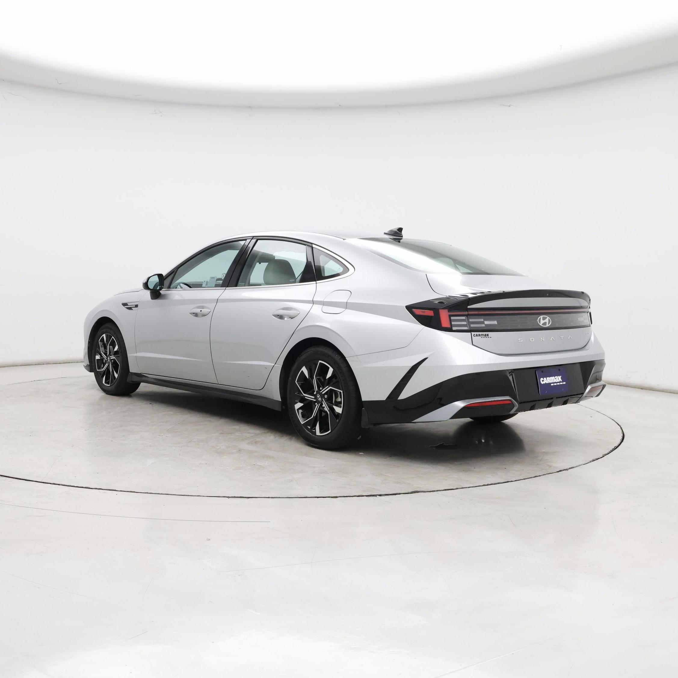 Thumbnail: 2024 Hyundai Sonata - 2