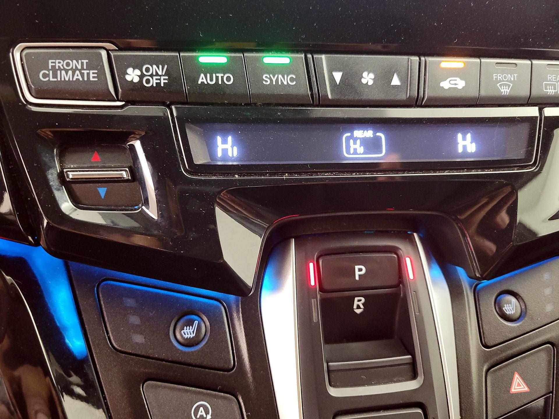 Thumbnail: 2023 Honda Odyssey - 17