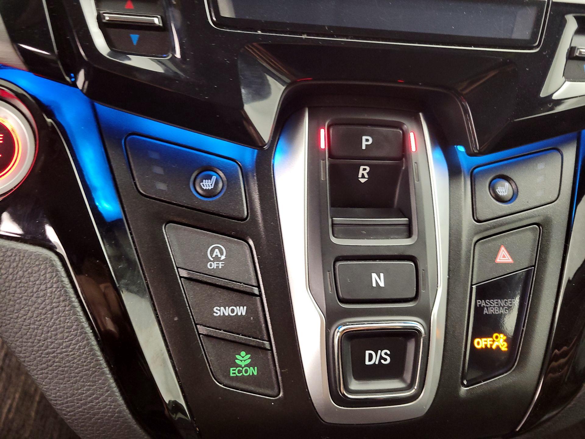 Thumbnail: 2023 Honda Odyssey - 18