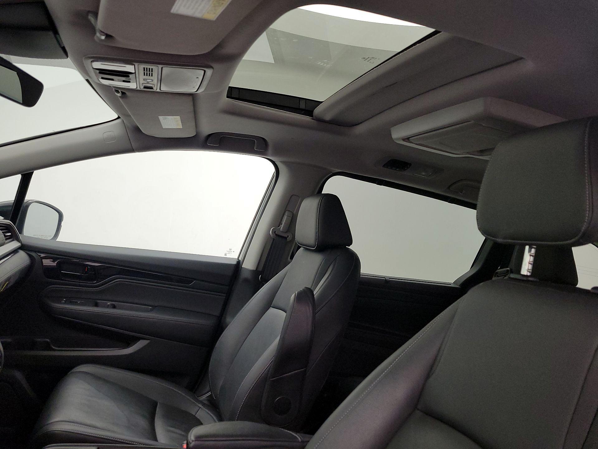 Thumbnail: 2023 Honda Odyssey - 20