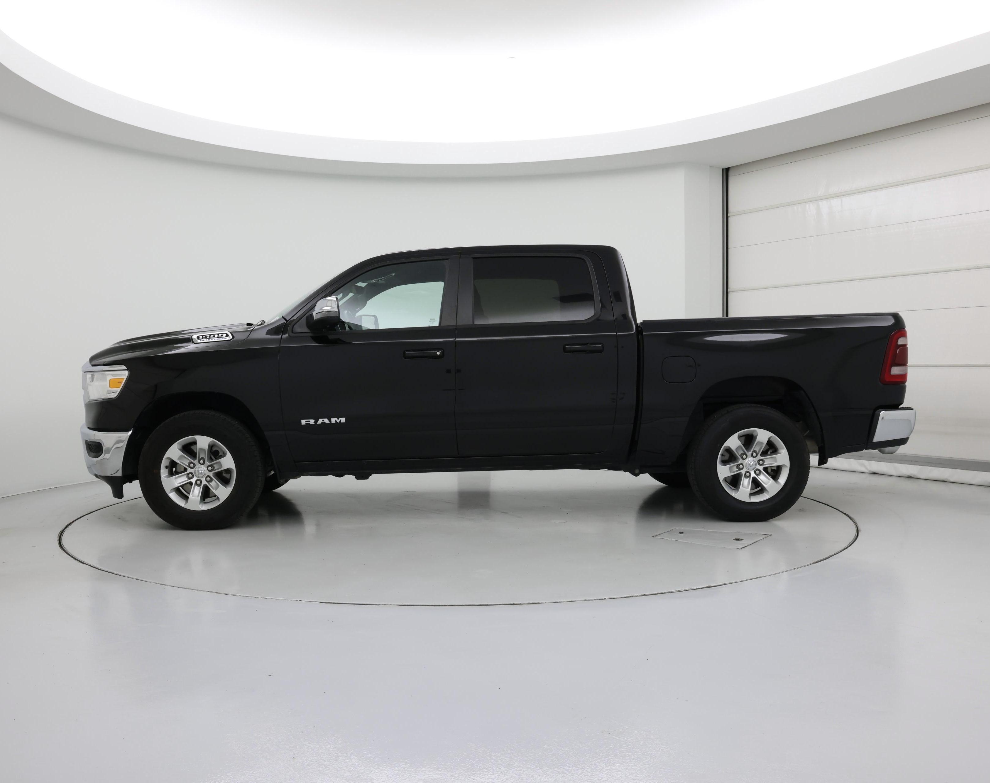 Thumbnail: 2024 RAM 1500 - 3