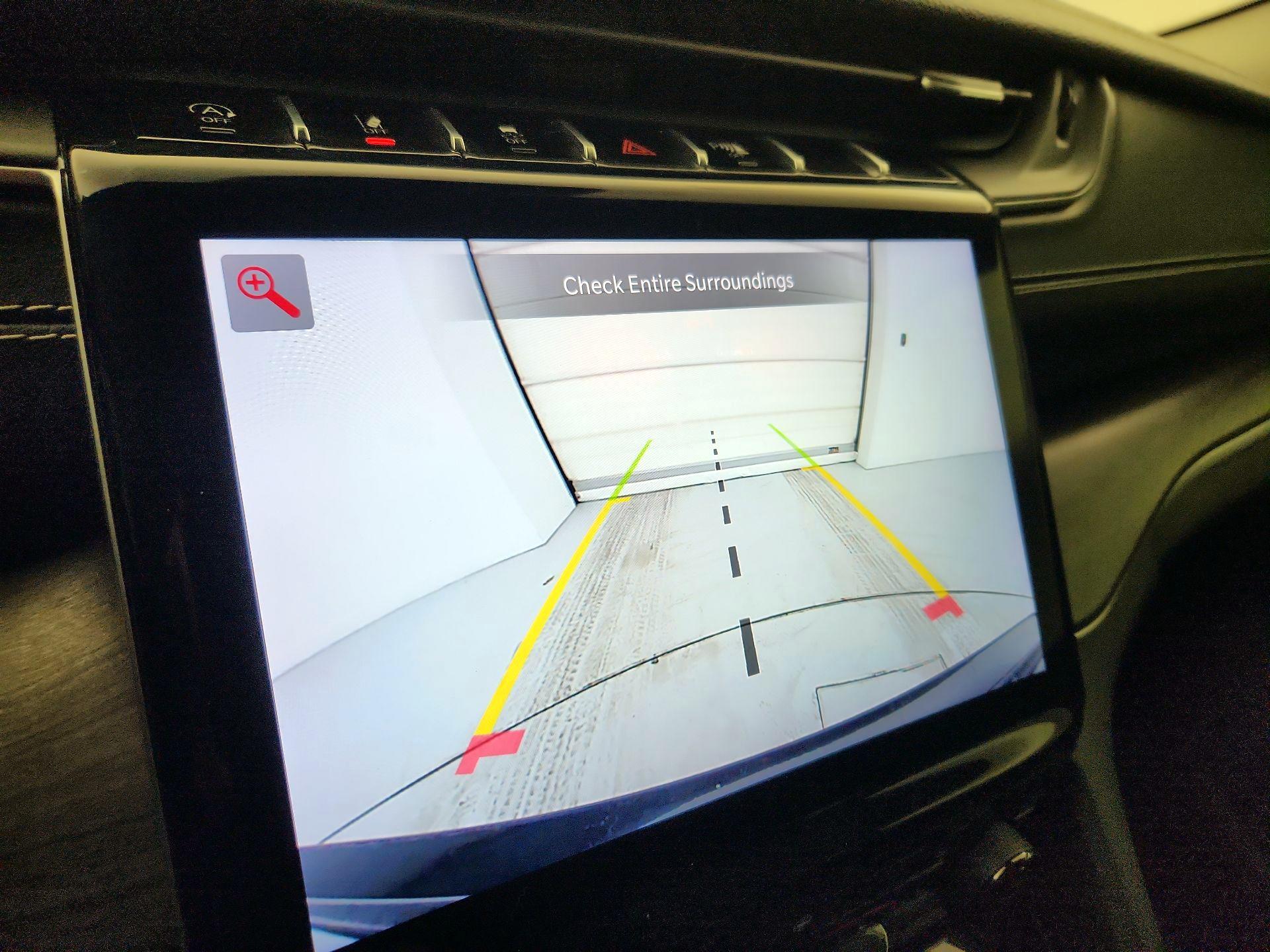 Thumbnail: 2023 Jeep Grand Cherokee - 15