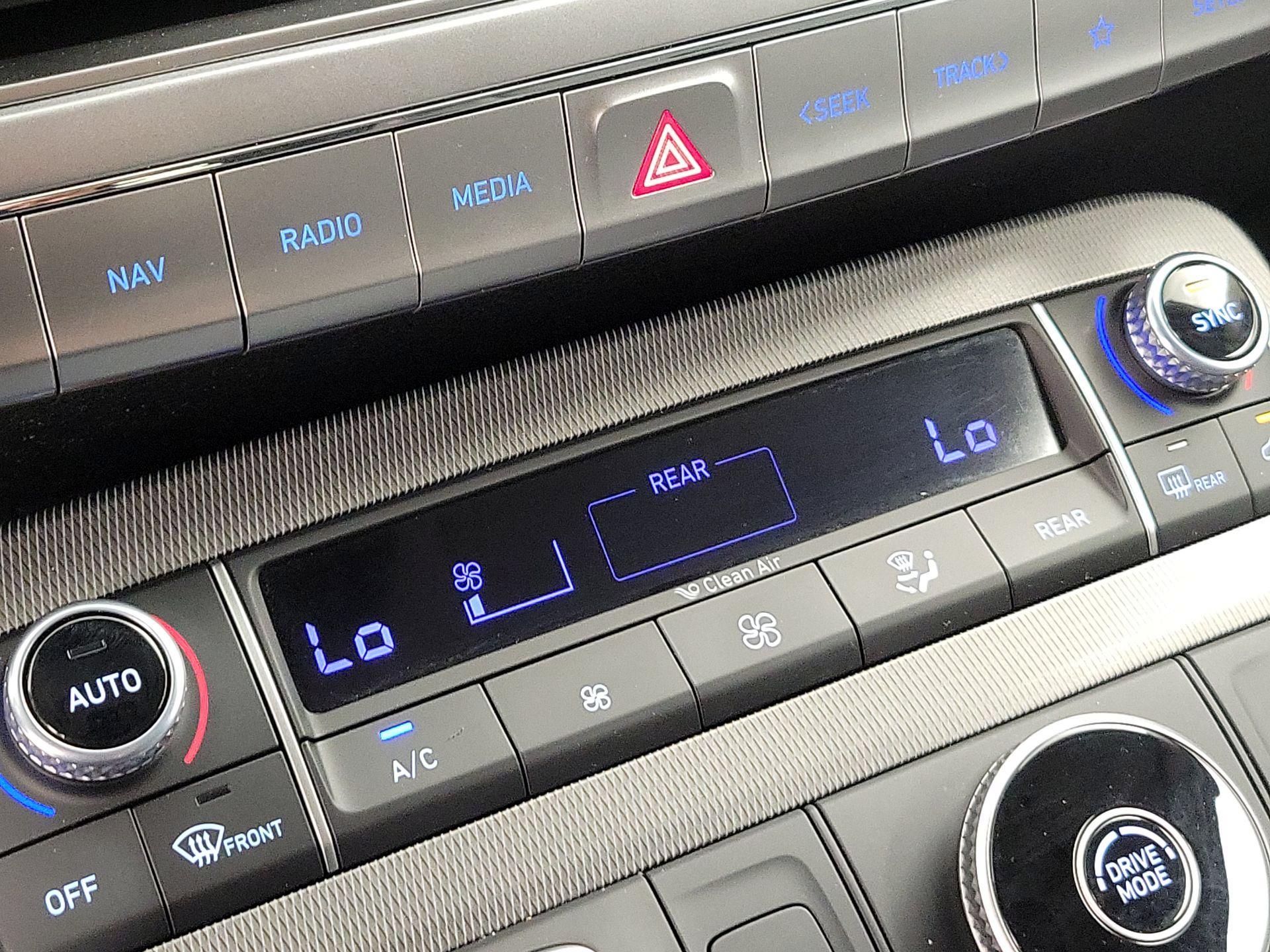 Thumbnail: 2022 Hyundai Palisade - 17