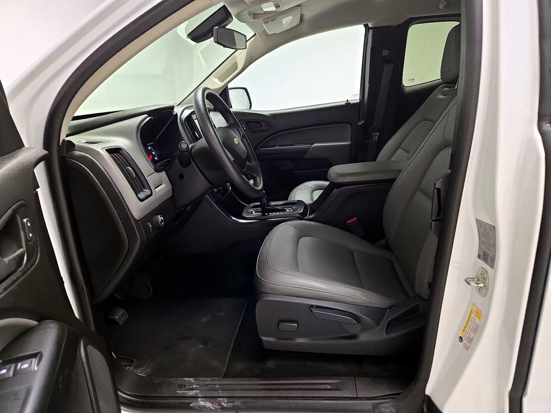 Thumbnail: 2018 Chevrolet Colorado - 11
