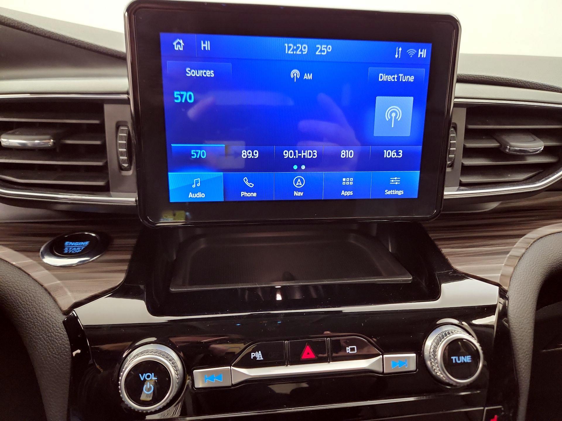 Thumbnail: 2022 Ford Explorer - 16