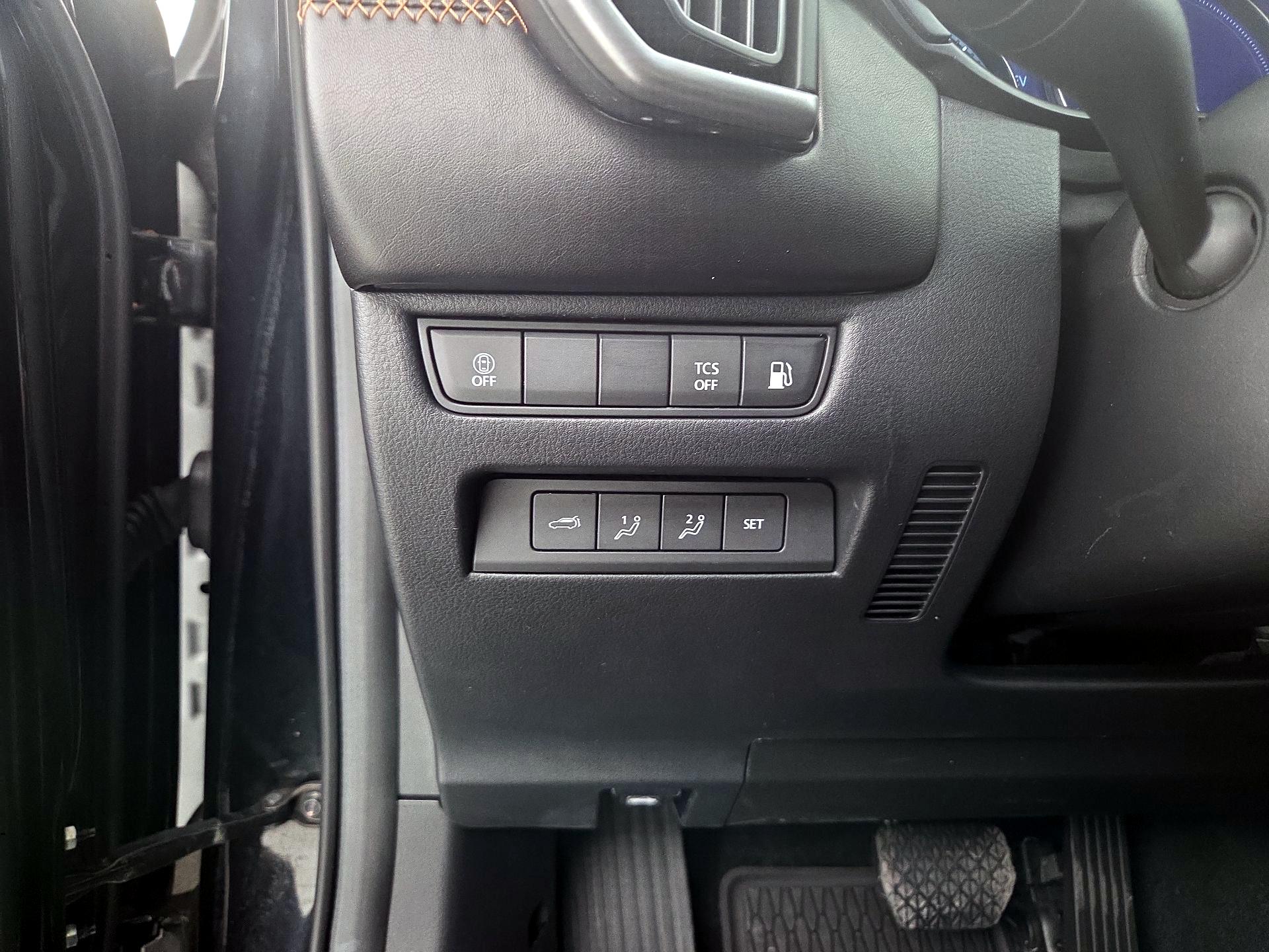 Thumbnail: 2025 Mazda CX-50 - 13