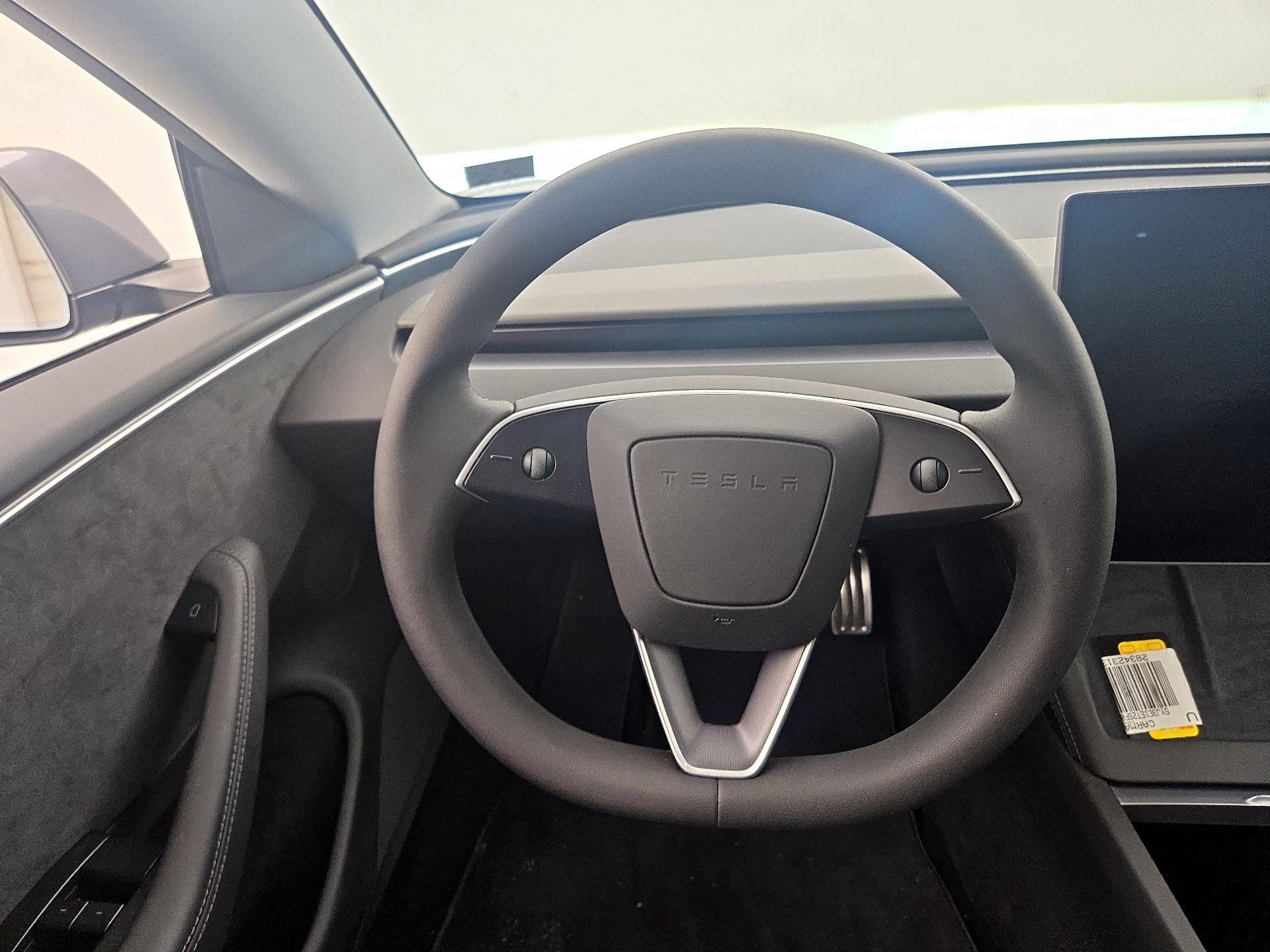 Thumbnail: 2025 Tesla Model 3 - 10