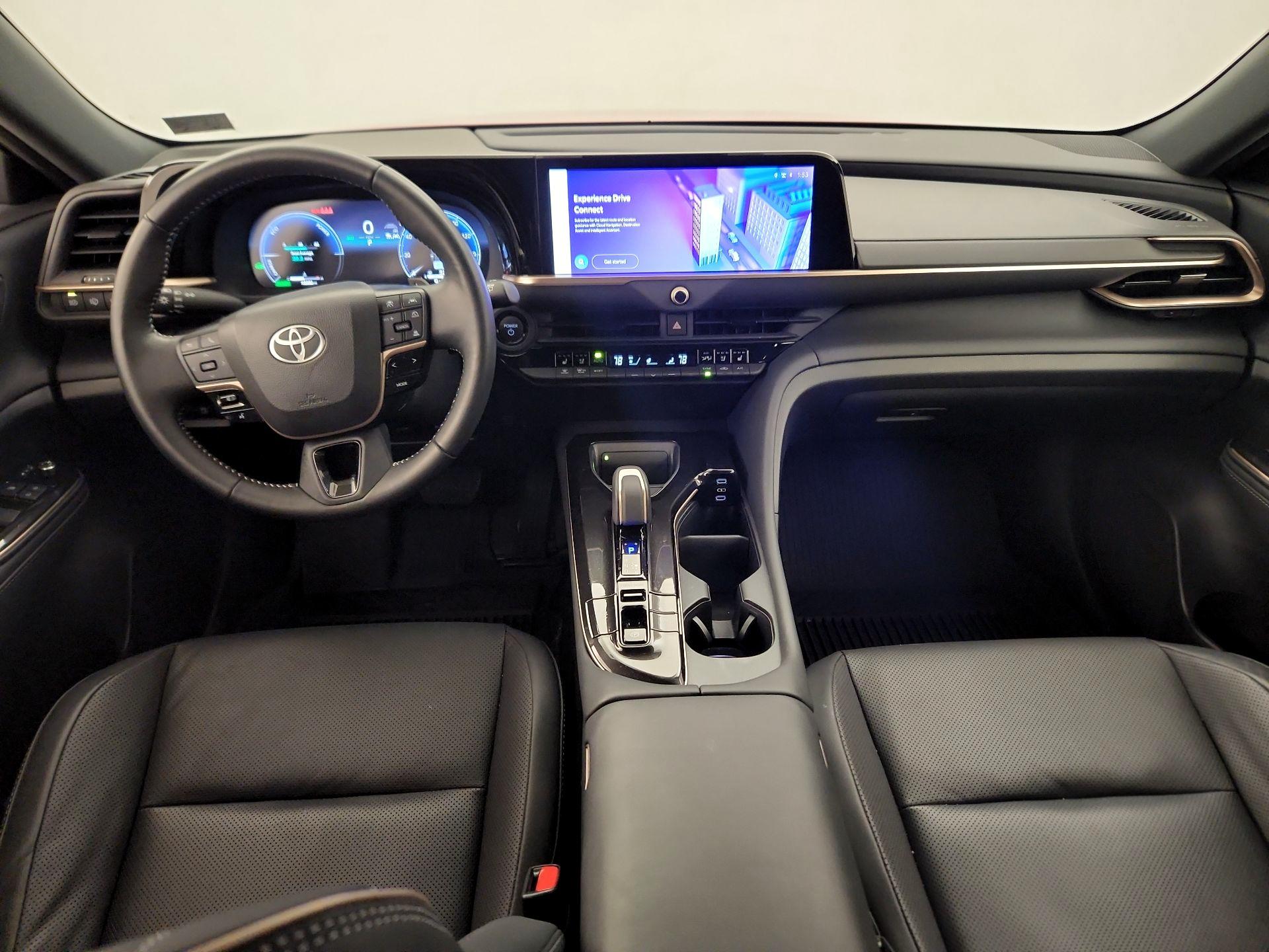 Thumbnail: 2025 Toyota Crown Signia - 9