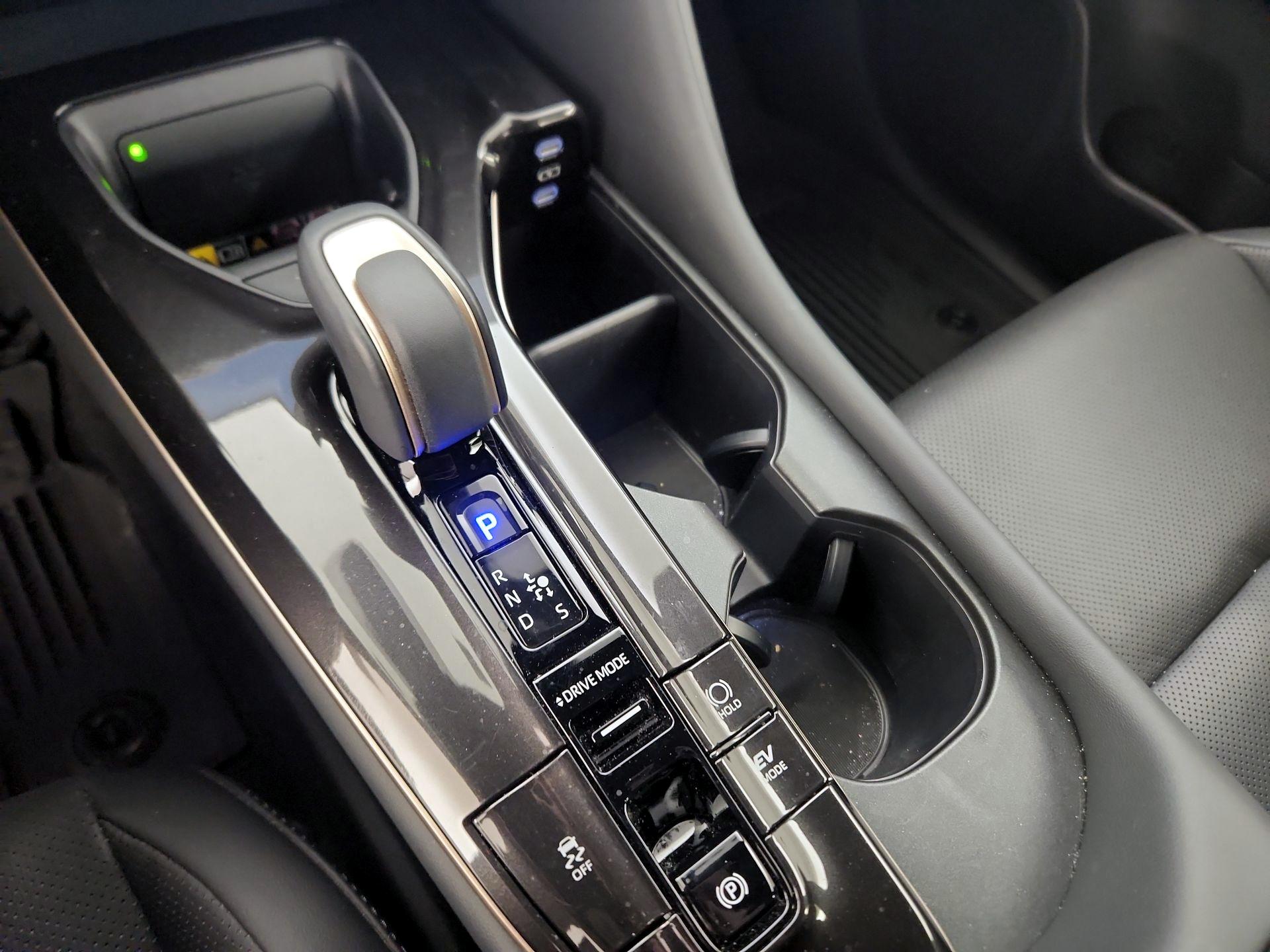 Thumbnail: 2025 Toyota Crown Signia - 17