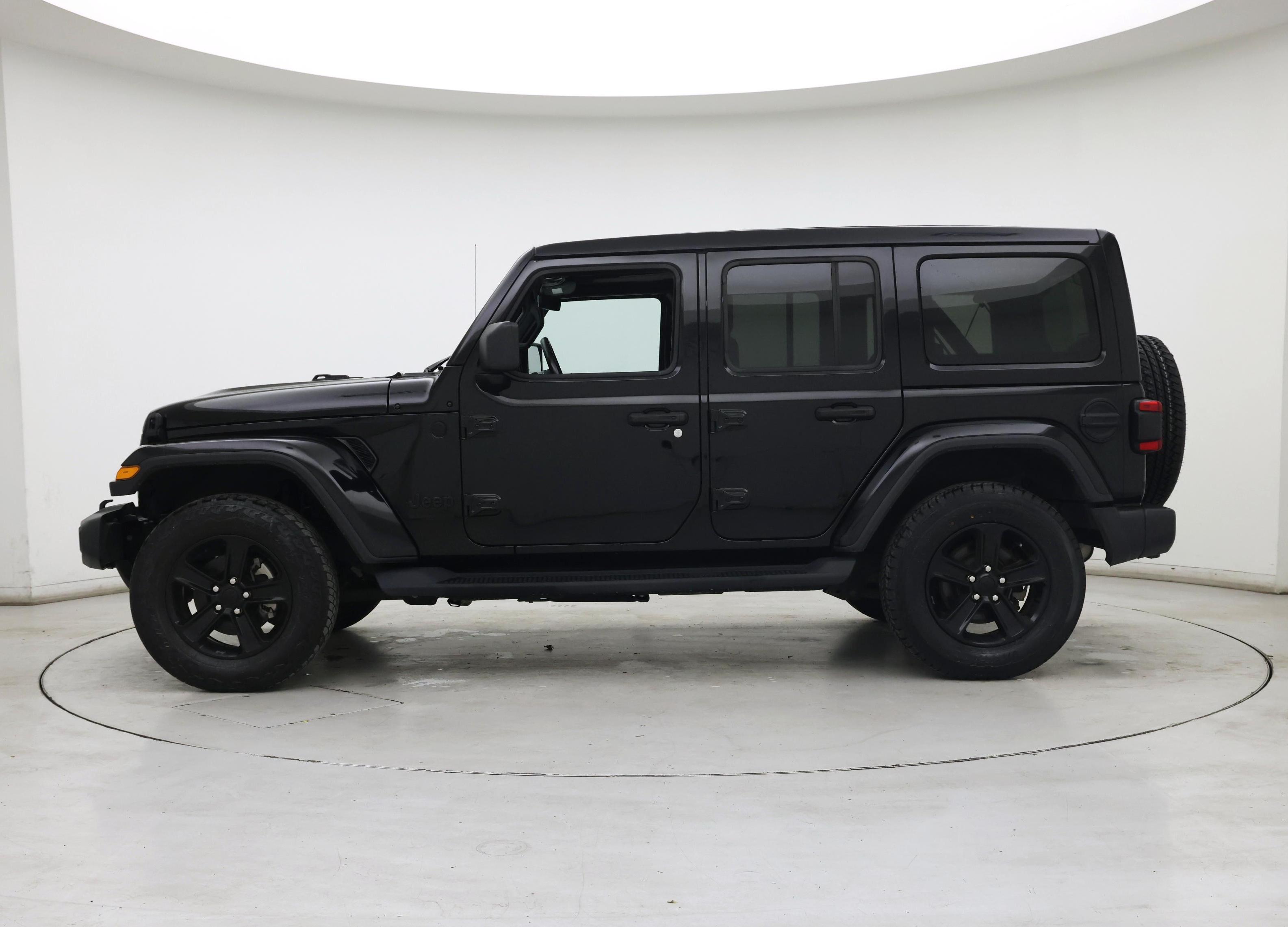 Thumbnail: 2022 Jeep Wrangler - 3