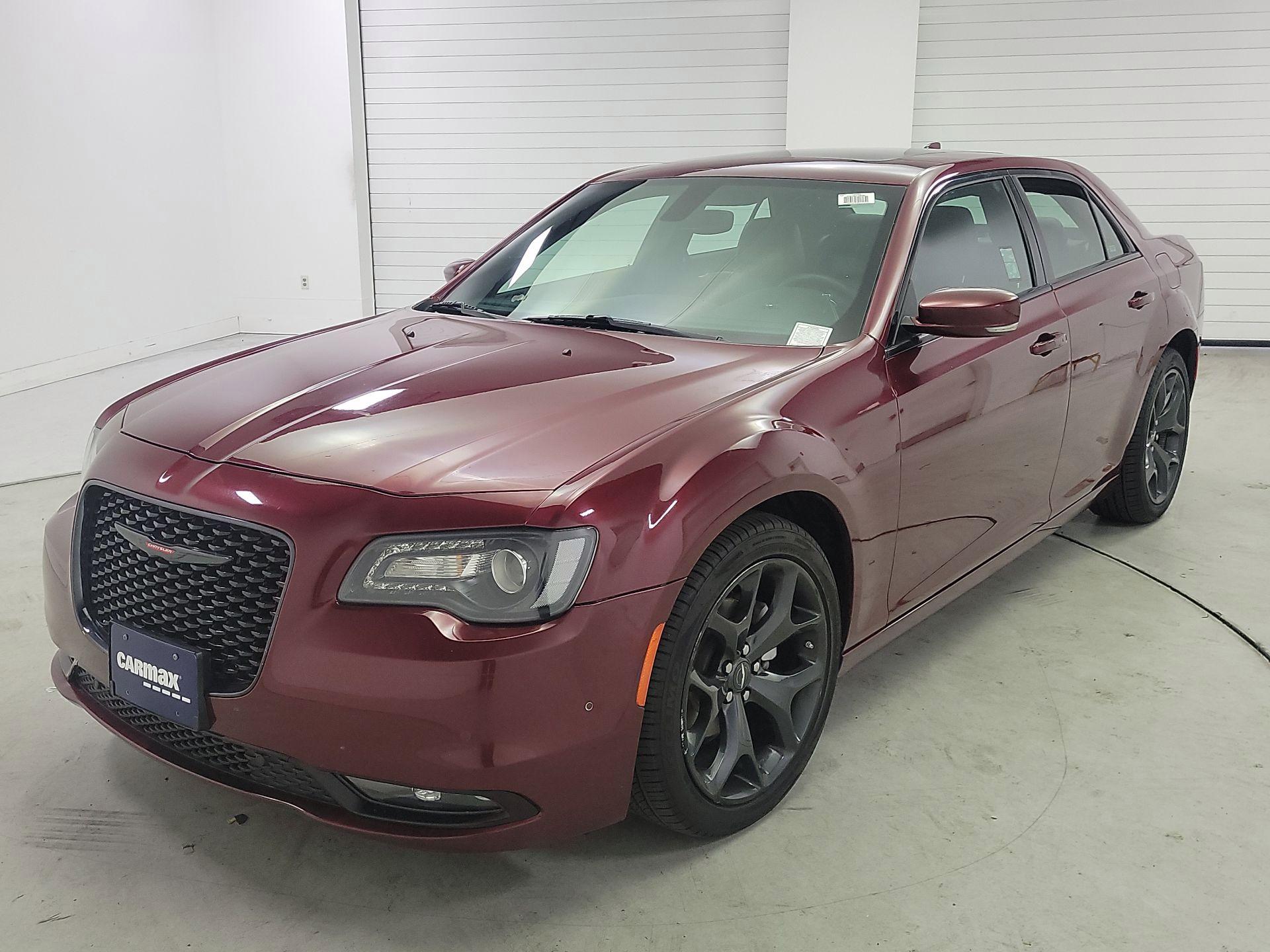 Thumbnail: 2023 Chrysler 300 - 3