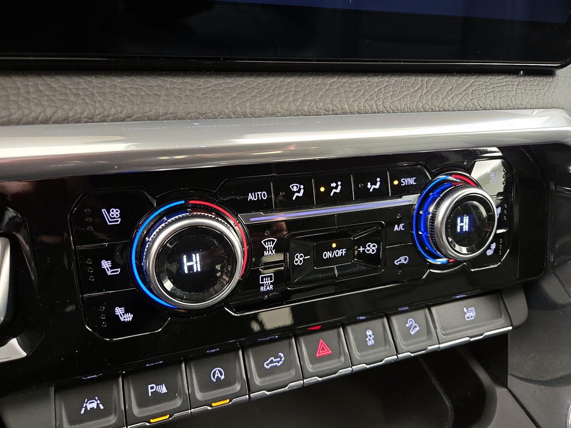 Thumbnail: 2023 GMC Sierra 1500 - 16