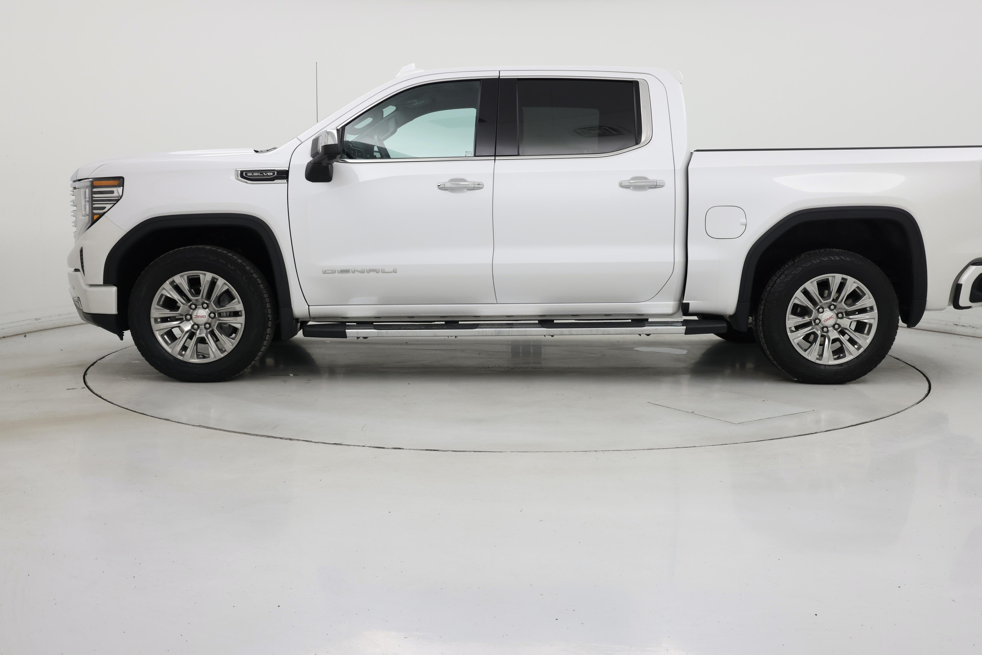 Thumbnail: 2023 GMC Sierra 1500 - 3