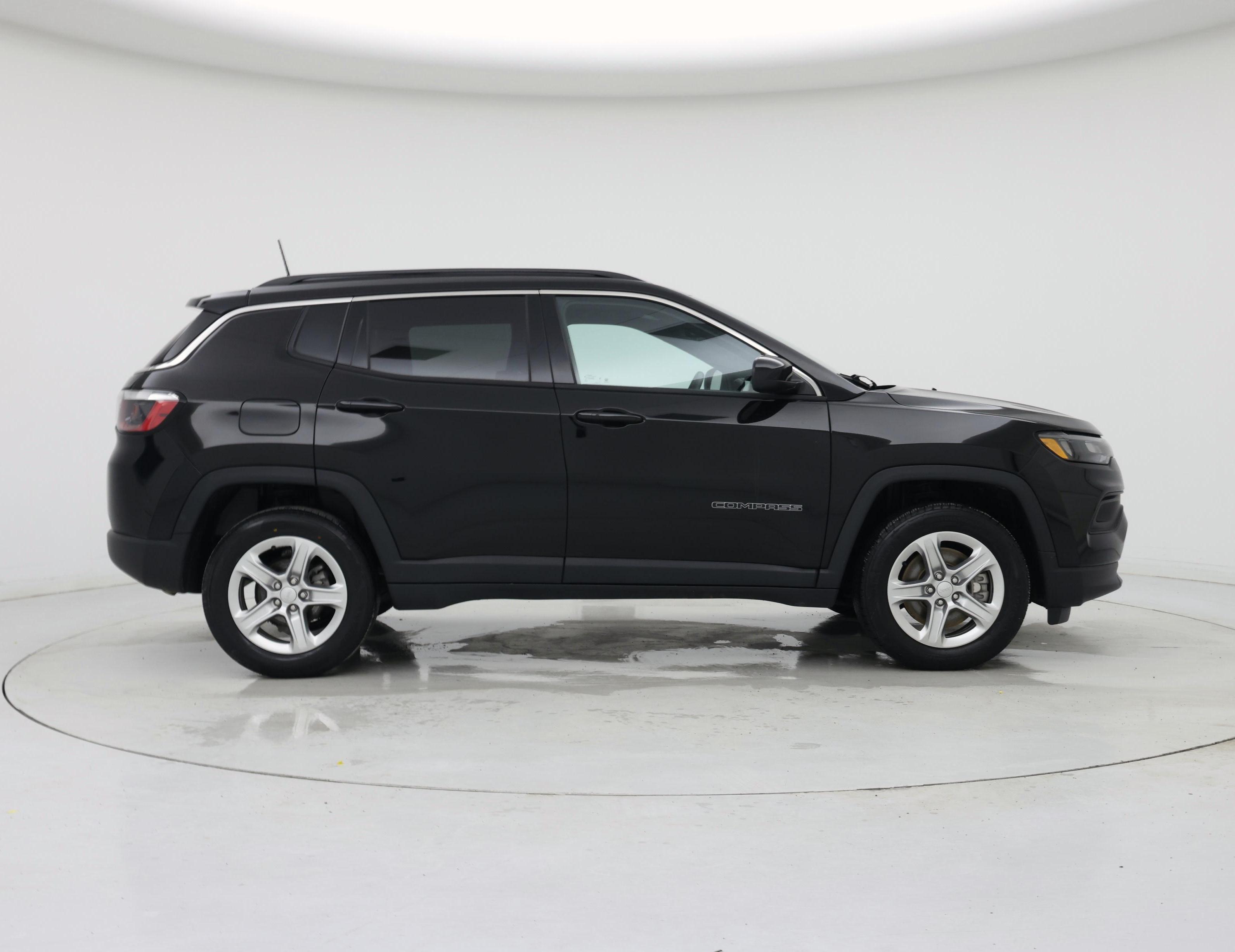 Thumbnail: 2023 Jeep Compass - 7