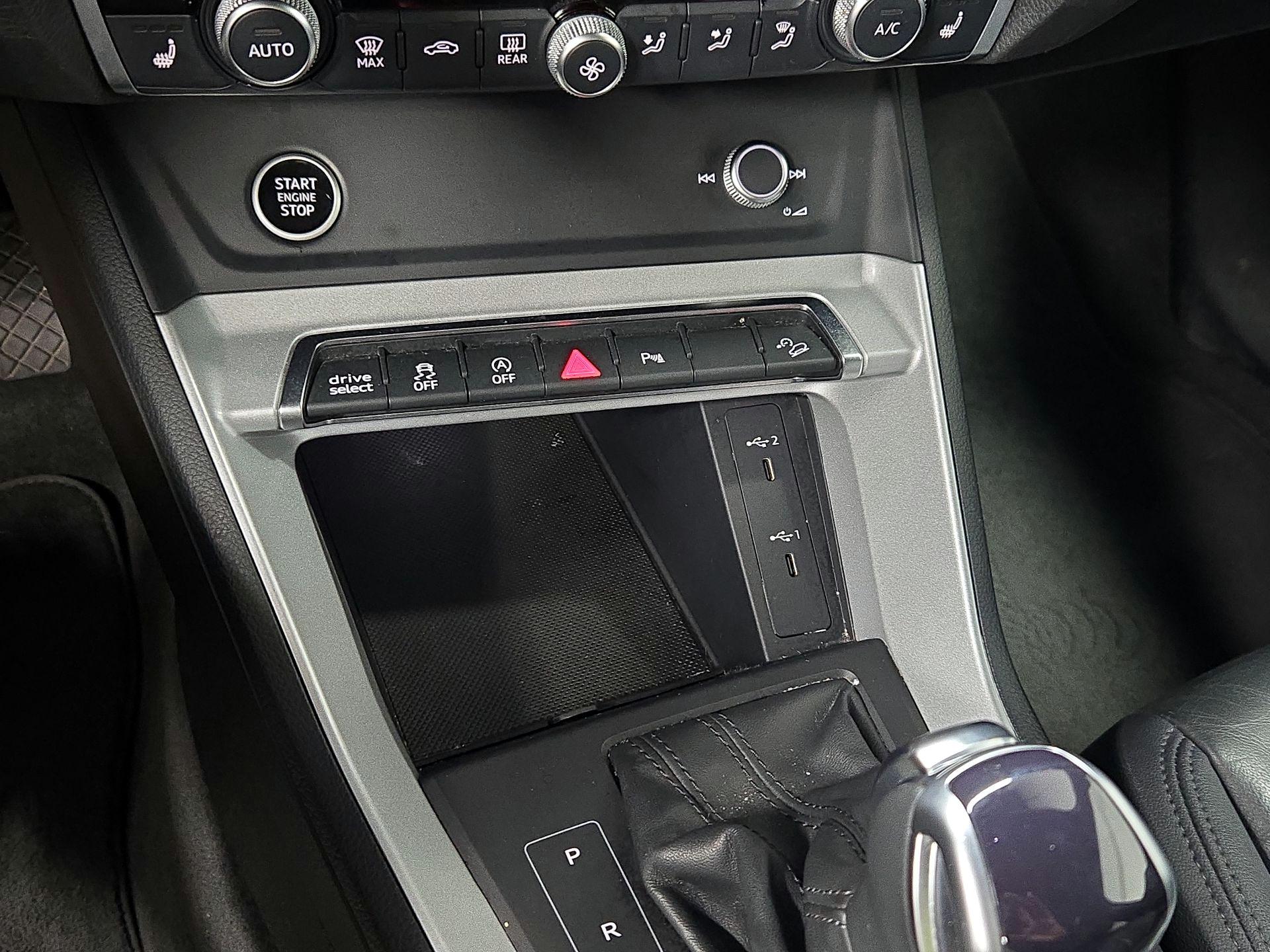 Thumbnail: 2023 Audi Q3 - 18