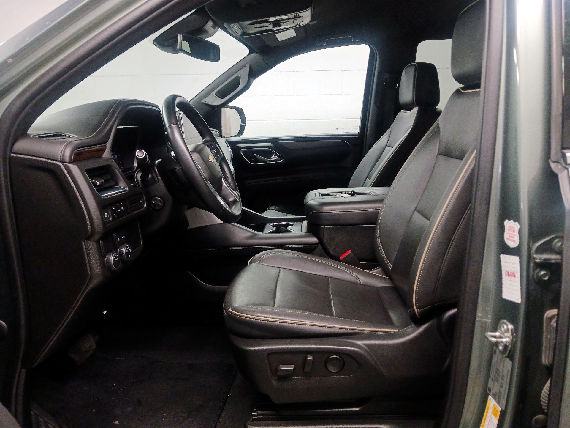 Thumbnail: 2023 Chevrolet Tahoe - 11