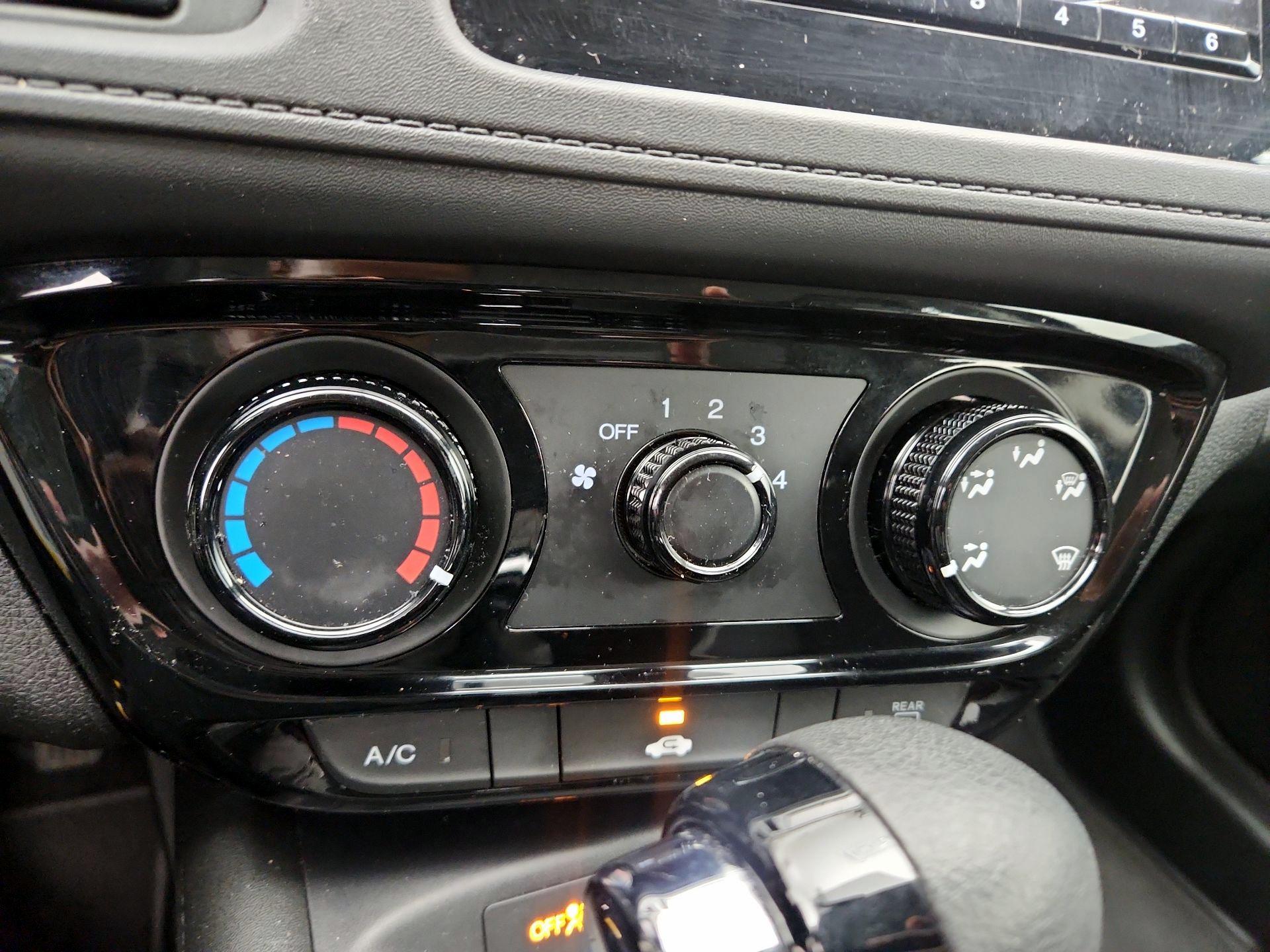 Thumbnail: 2022 Honda HR-V - 18