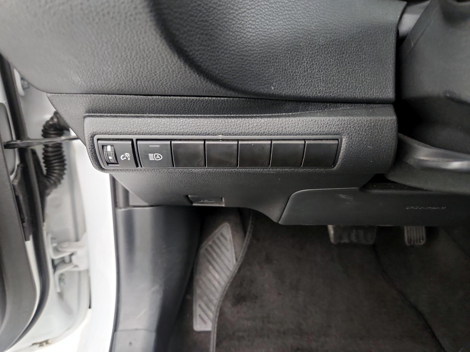 Thumbnail: 2024 Toyota Corolla - 13